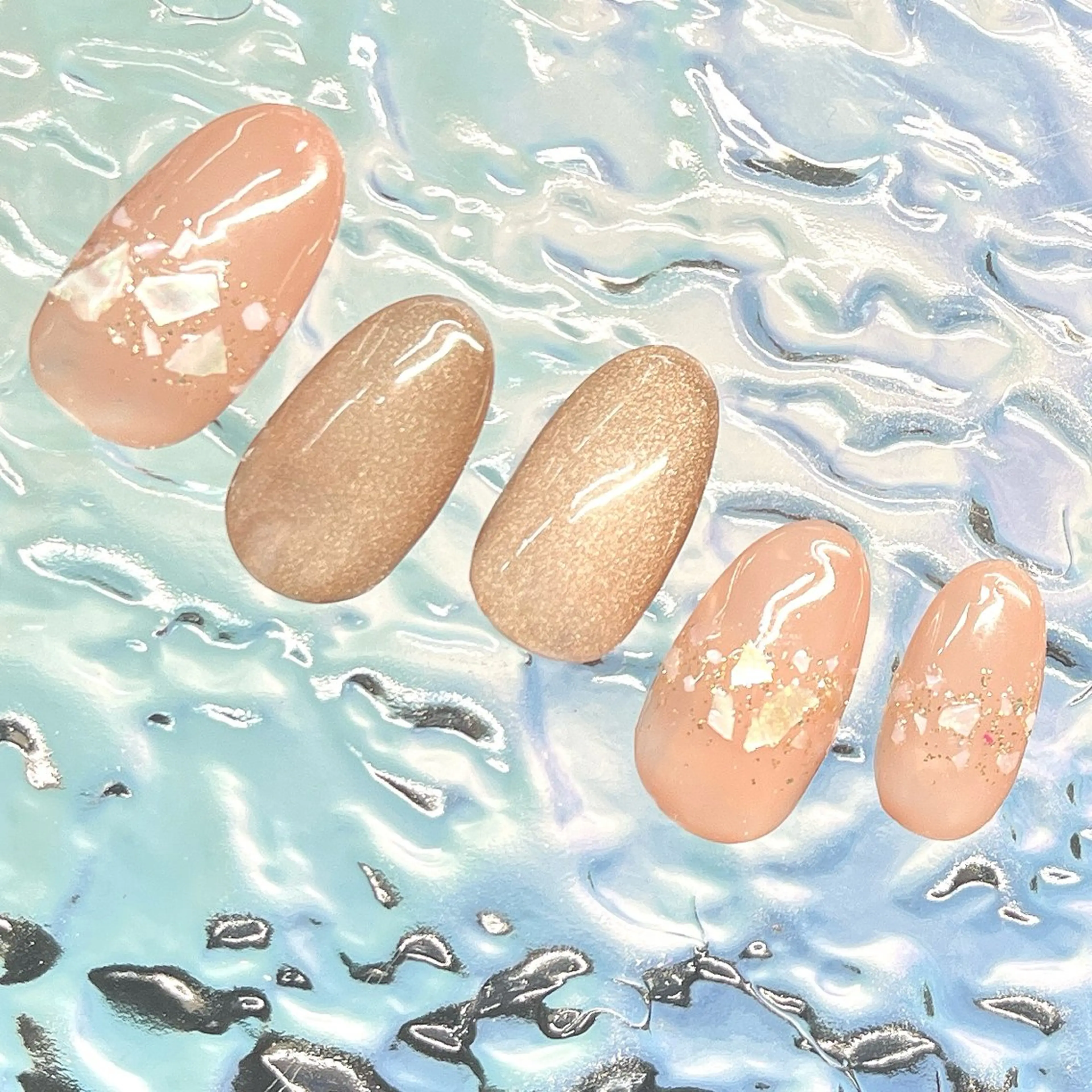 ネイル アートネイル ブラウン フットネイル フレンチネイル ジェルネイル Bianca市ヶ谷店 Aiuraのネイルデザイン