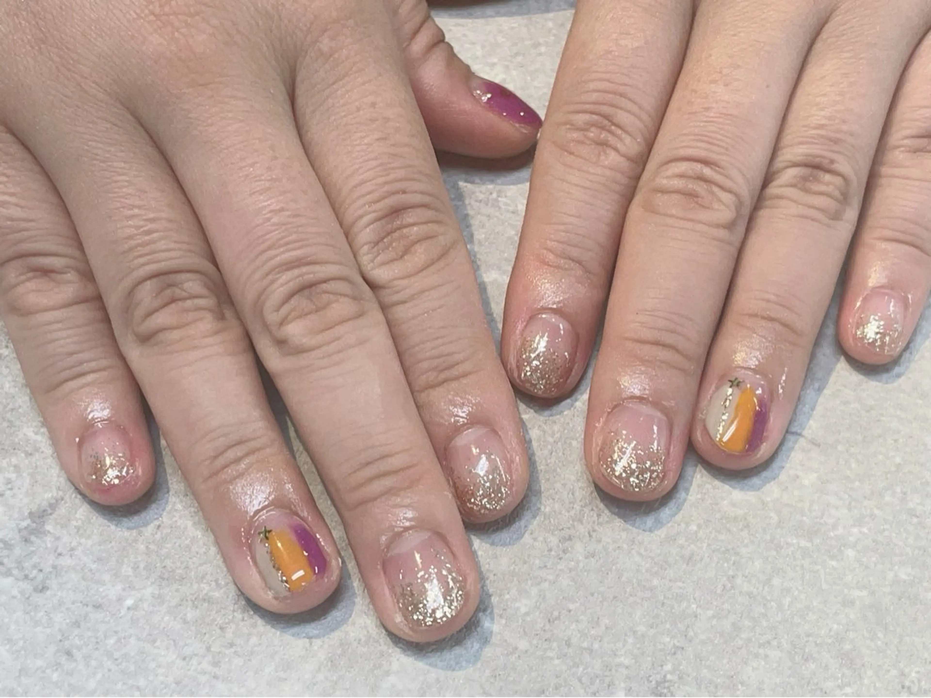 ネイル グラデーション ハロウィン ラメ(グリッター) ラメグラデーション ニュアンスネイル clear yayoiのネイルデザイン