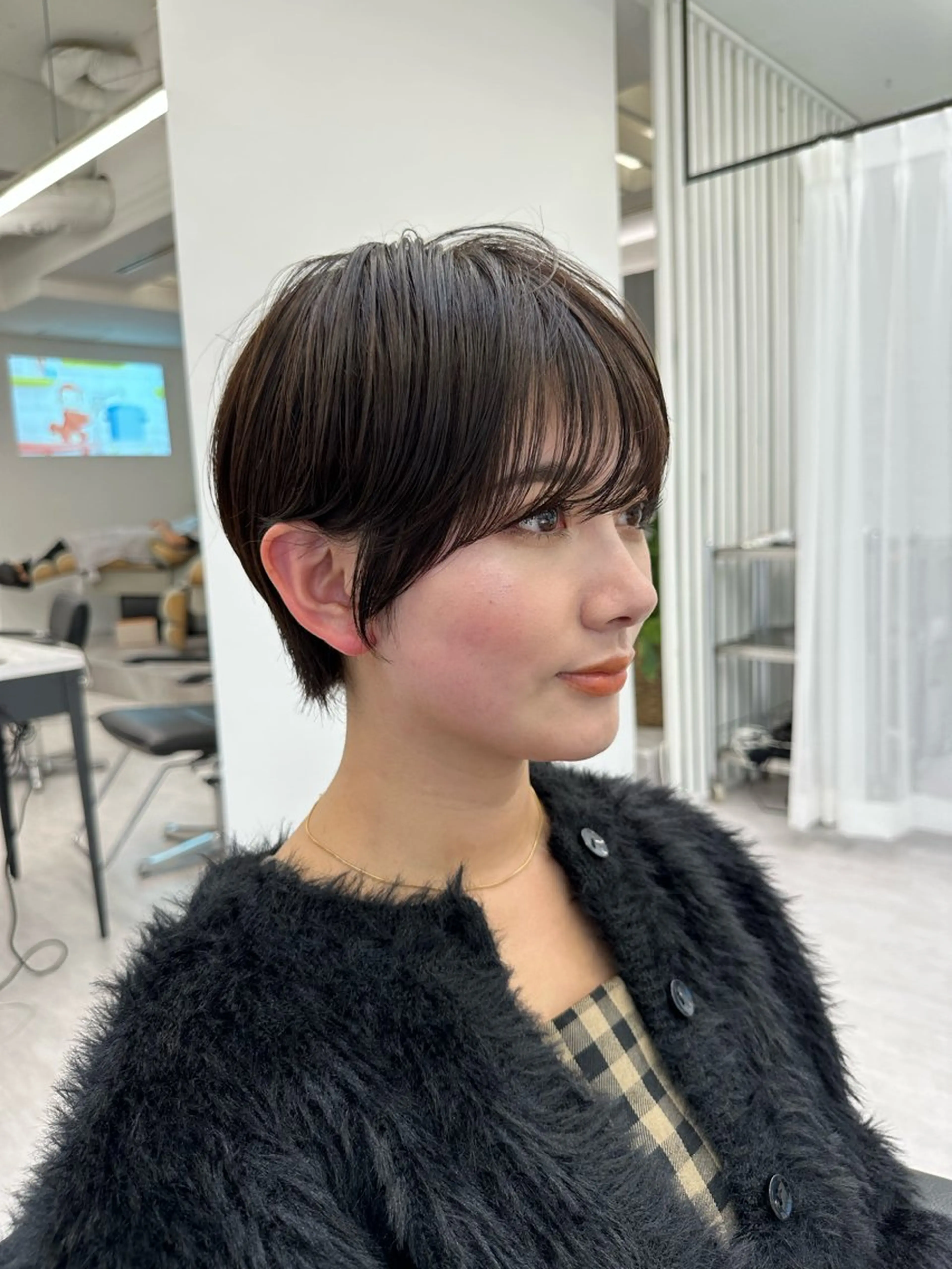 ショート 前髪顔まわりカット 🌈中村海聖のヘアスタイル