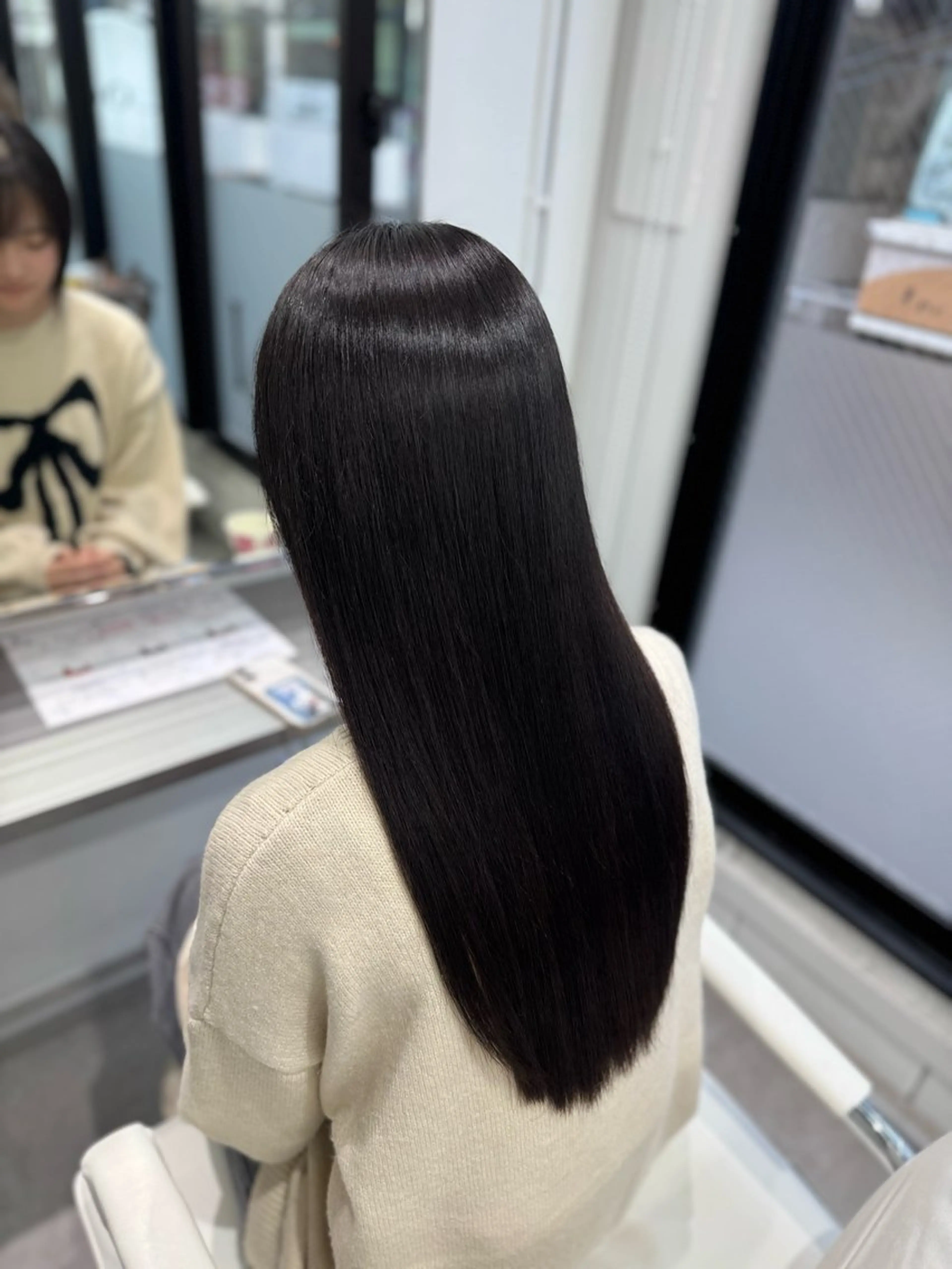 ロング 🕯コバ/レイヤー/ 透明感/縮毛🕯のヘアスタイル