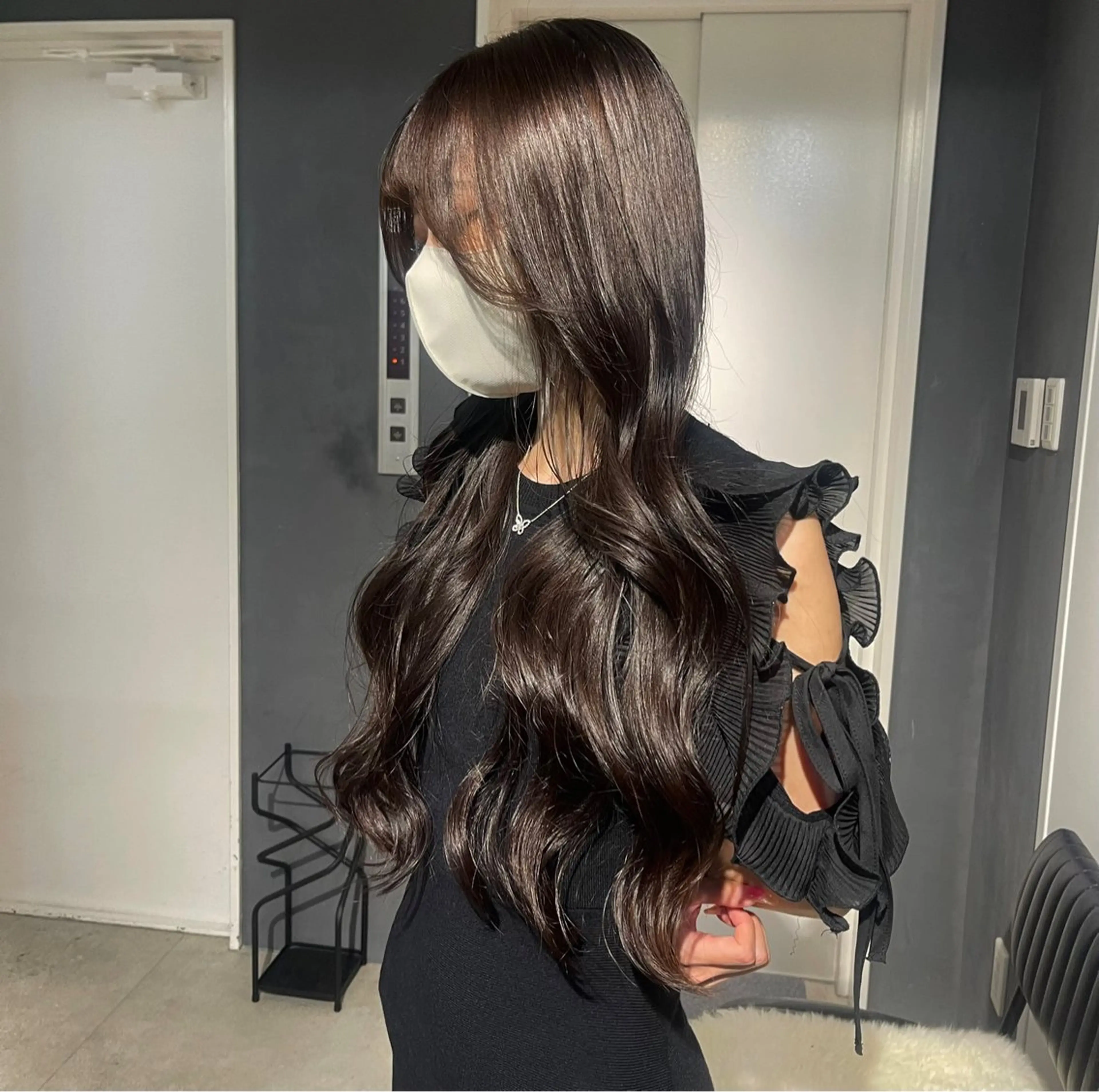 ロング カラー ダークグレー ダークグレージュ グレージュ カット ヘアカラー 堀江/艶髪/透明感 カラー/NENE🫧のヘアスタイル