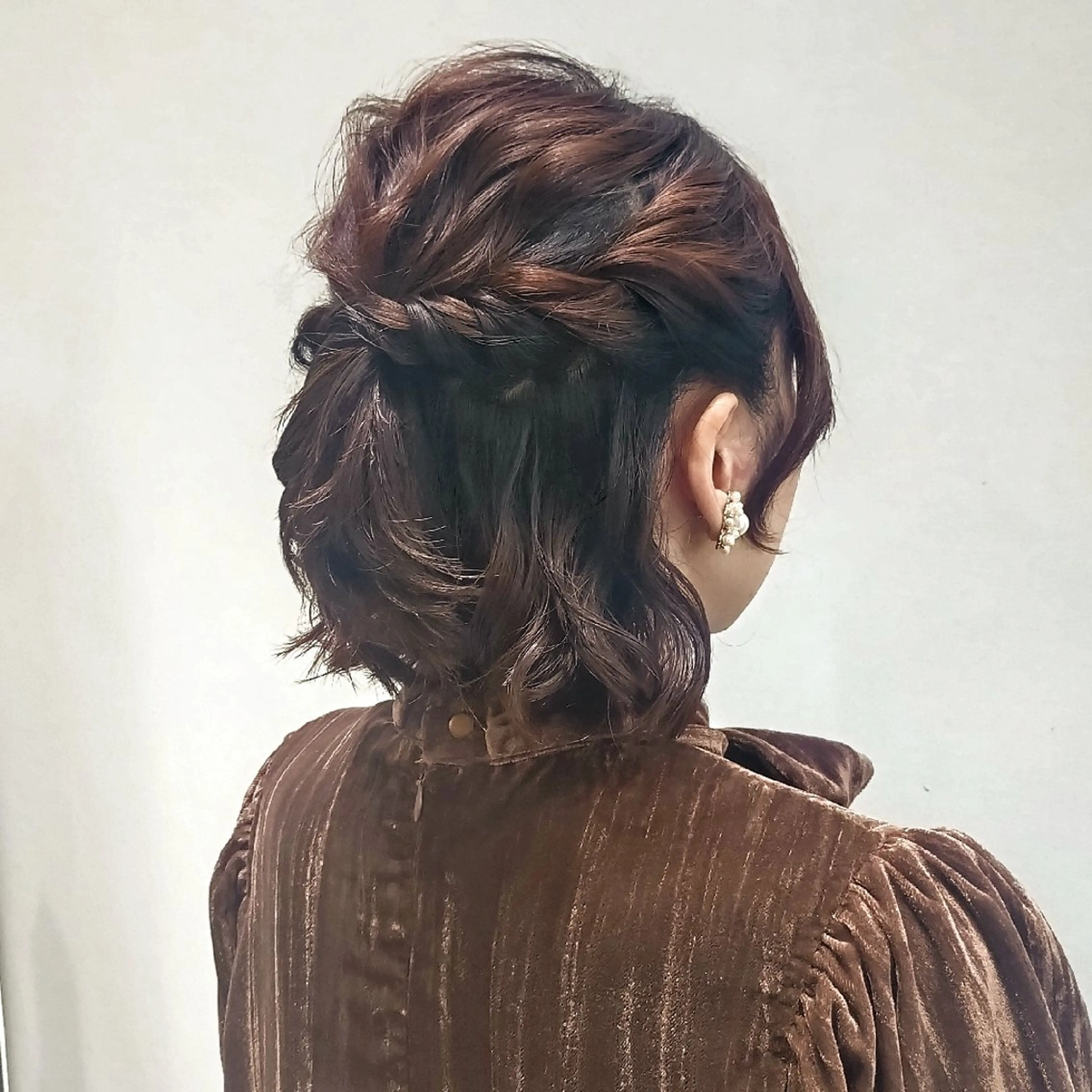 ミディアム ヘアアレンジ ヘアセット ヘアアレンジ/透明感 カラー/AKARIのヘアスタイル