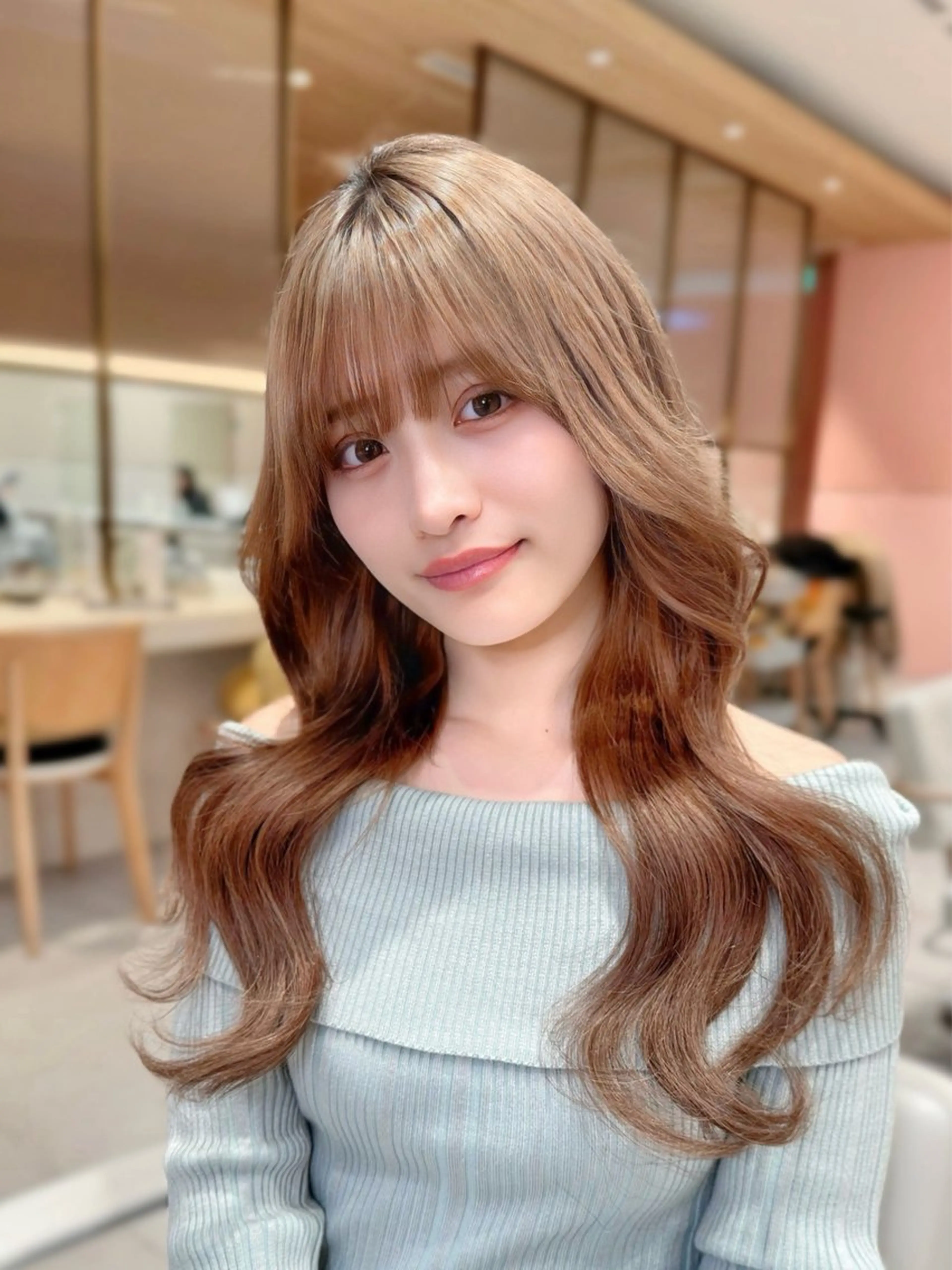 ロング カラー カット ヘアカラー トリートメント ヘッドスパ ヘアセット 韓国ヘア/レイヤー/ 顔まわり/りょーとのヘアスタイル