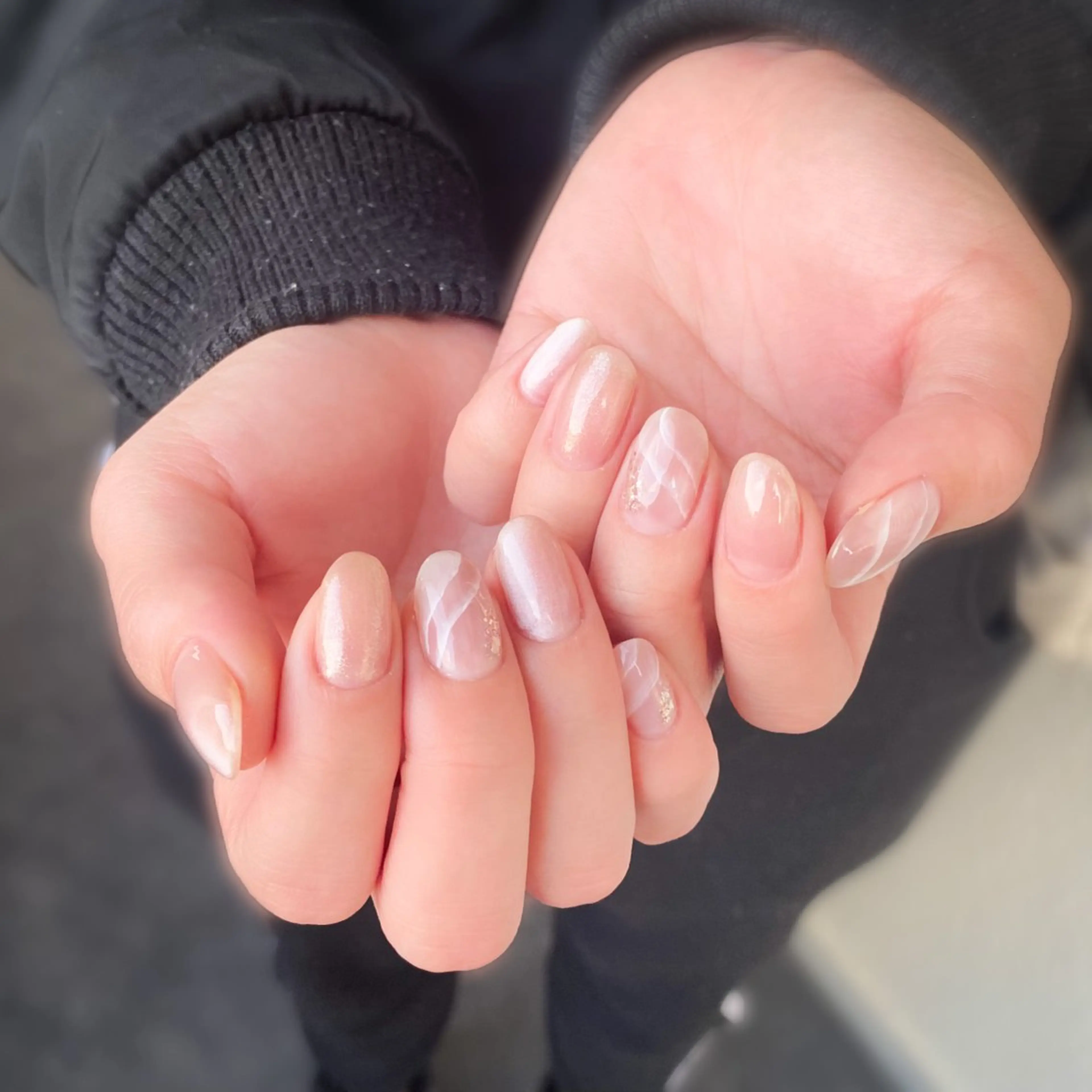 ネイル マグネットネイル ニュアンスネイル ハンドネイル &.nail/ ニュアンス/持込み可のネイルデザイン