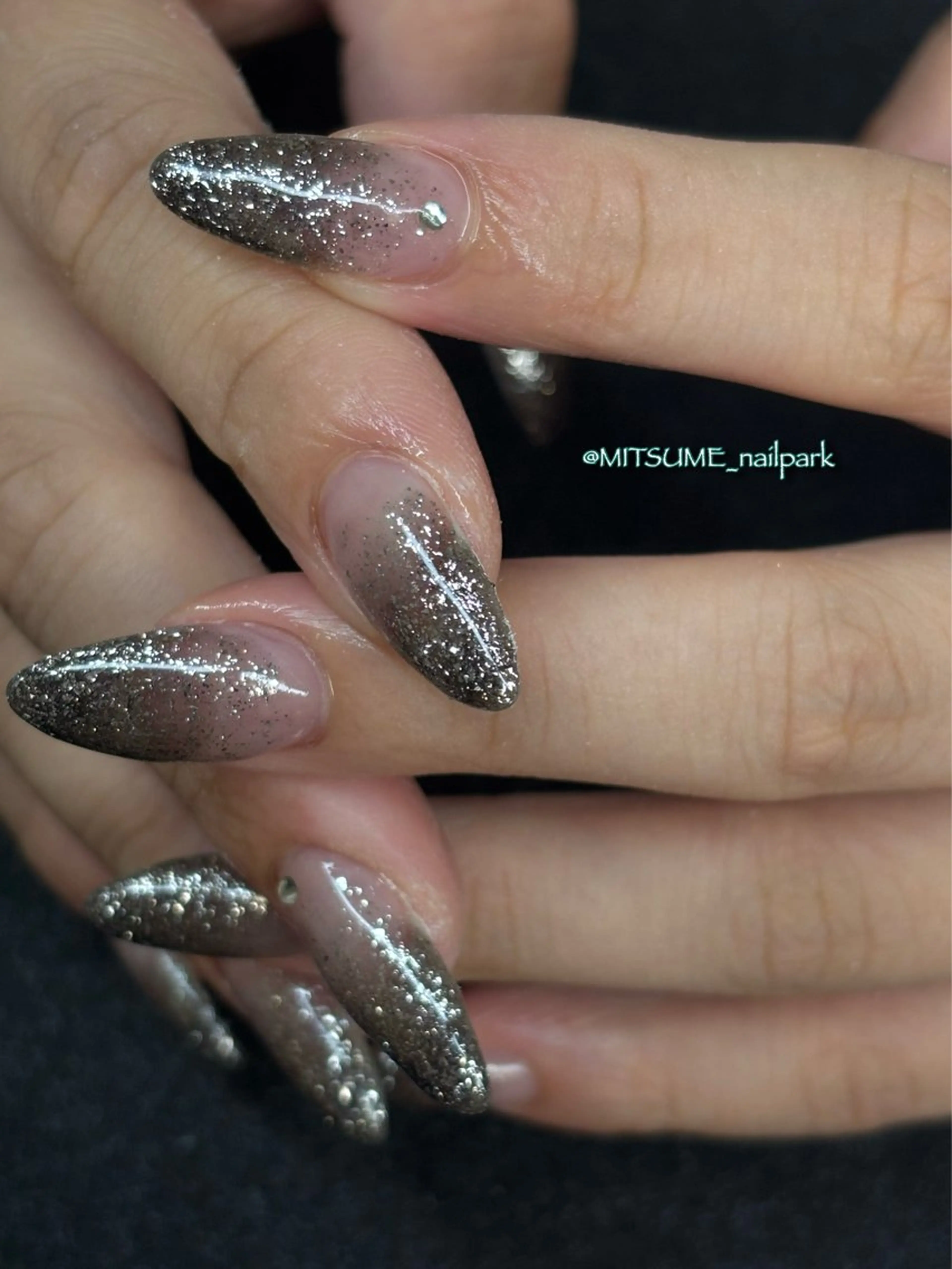 ネイル グラデーション ワンカラーネイル nailpark_ MITSUMEのネイルデザイン