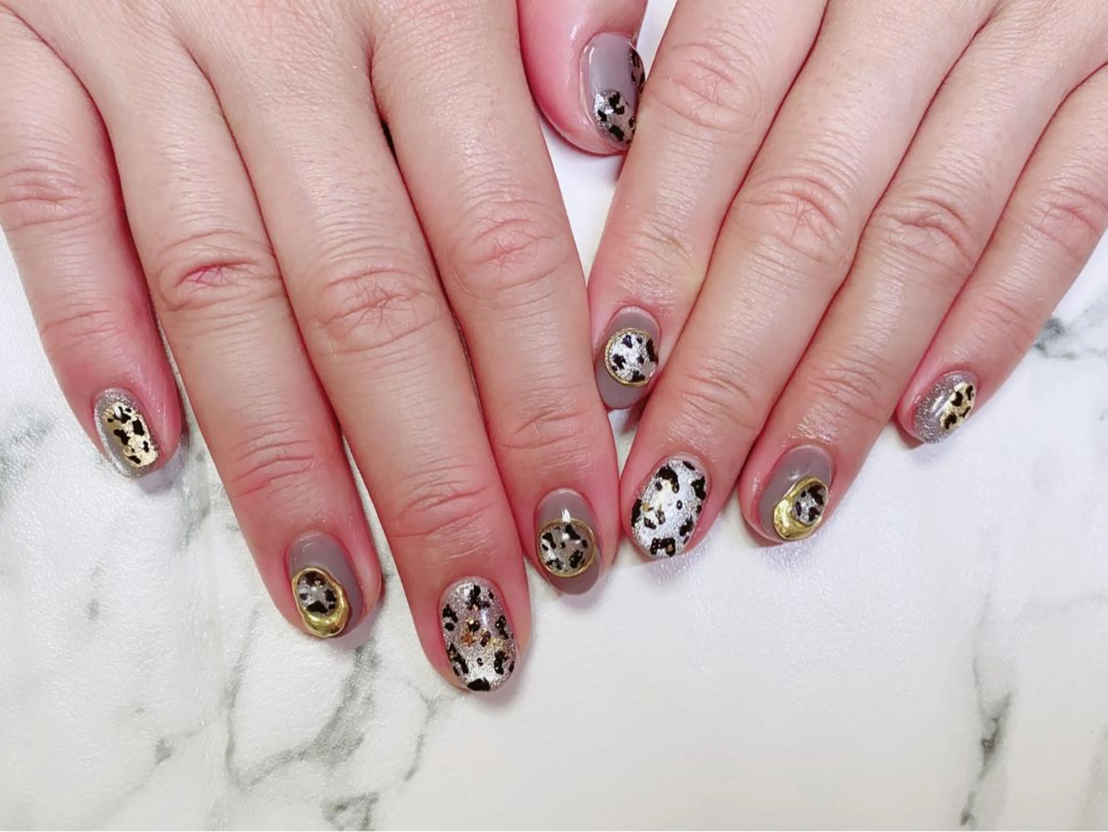 ロング カラー ネイル アートネイル マグネットネイル マットネイル Q Free nailsのネイルデザイン