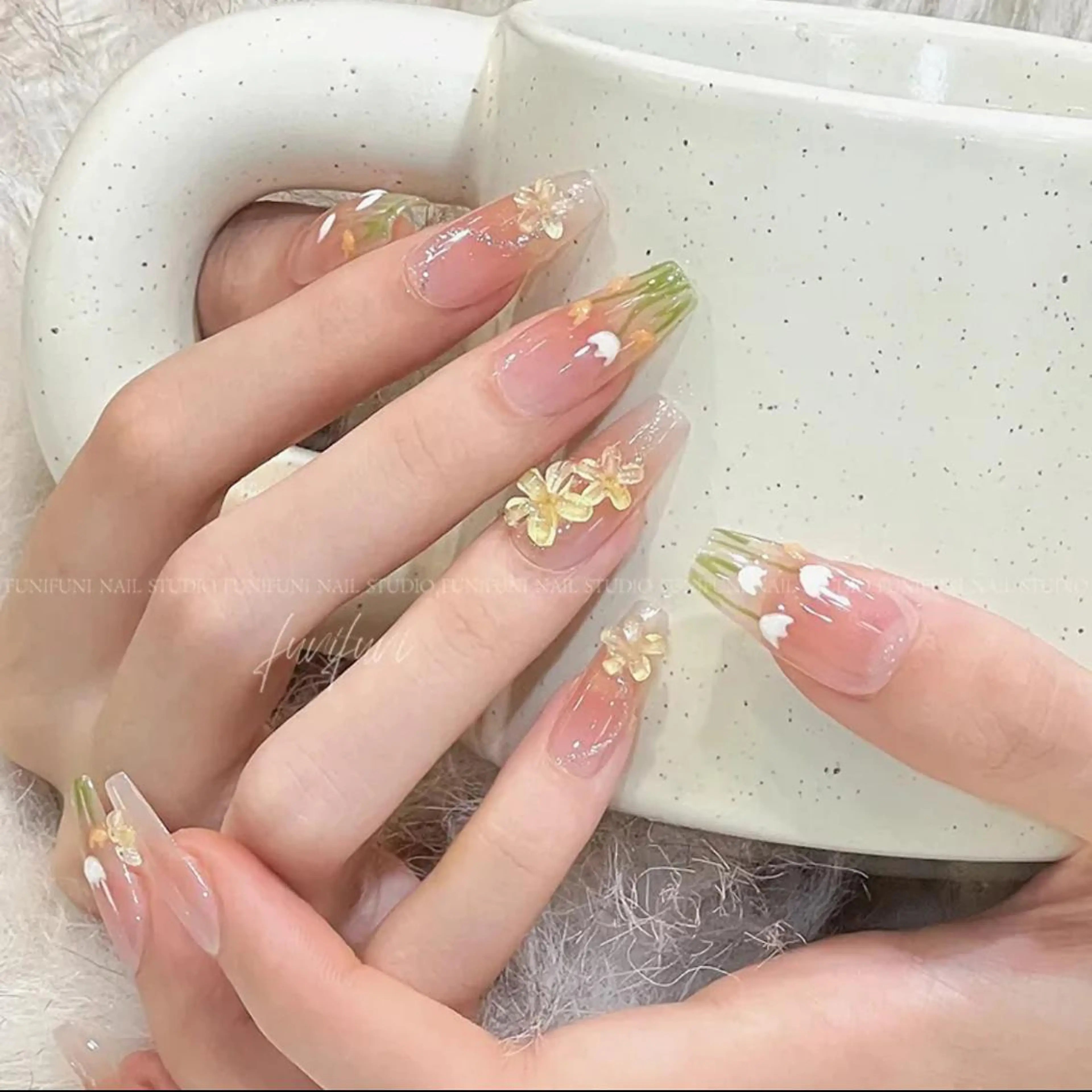 ネイル 畠山 ゆいのネイルデザイン