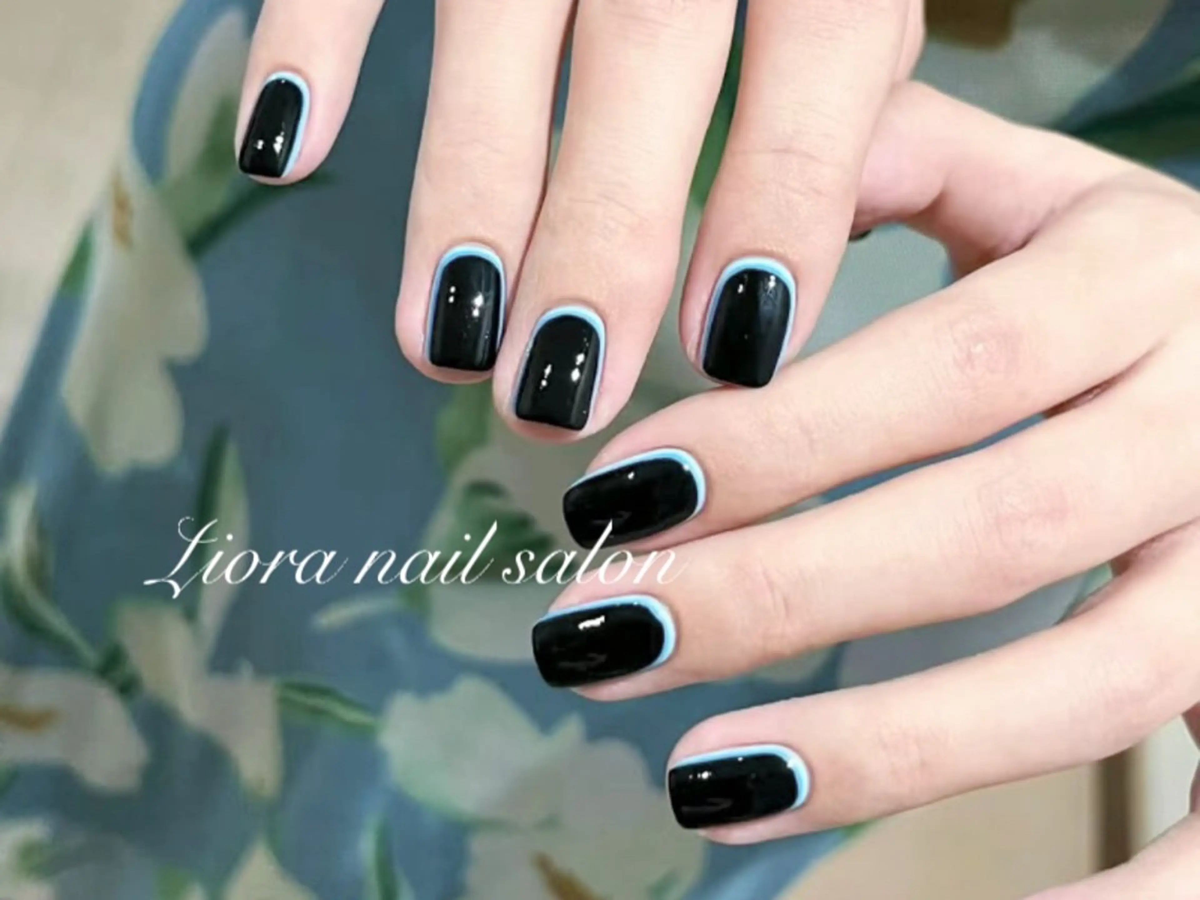 ネイル フレンチネイル ジェルネイル ガーリー グラデーション キラキラネイル ハンドネイル Liora nail 1のネイルデザイン