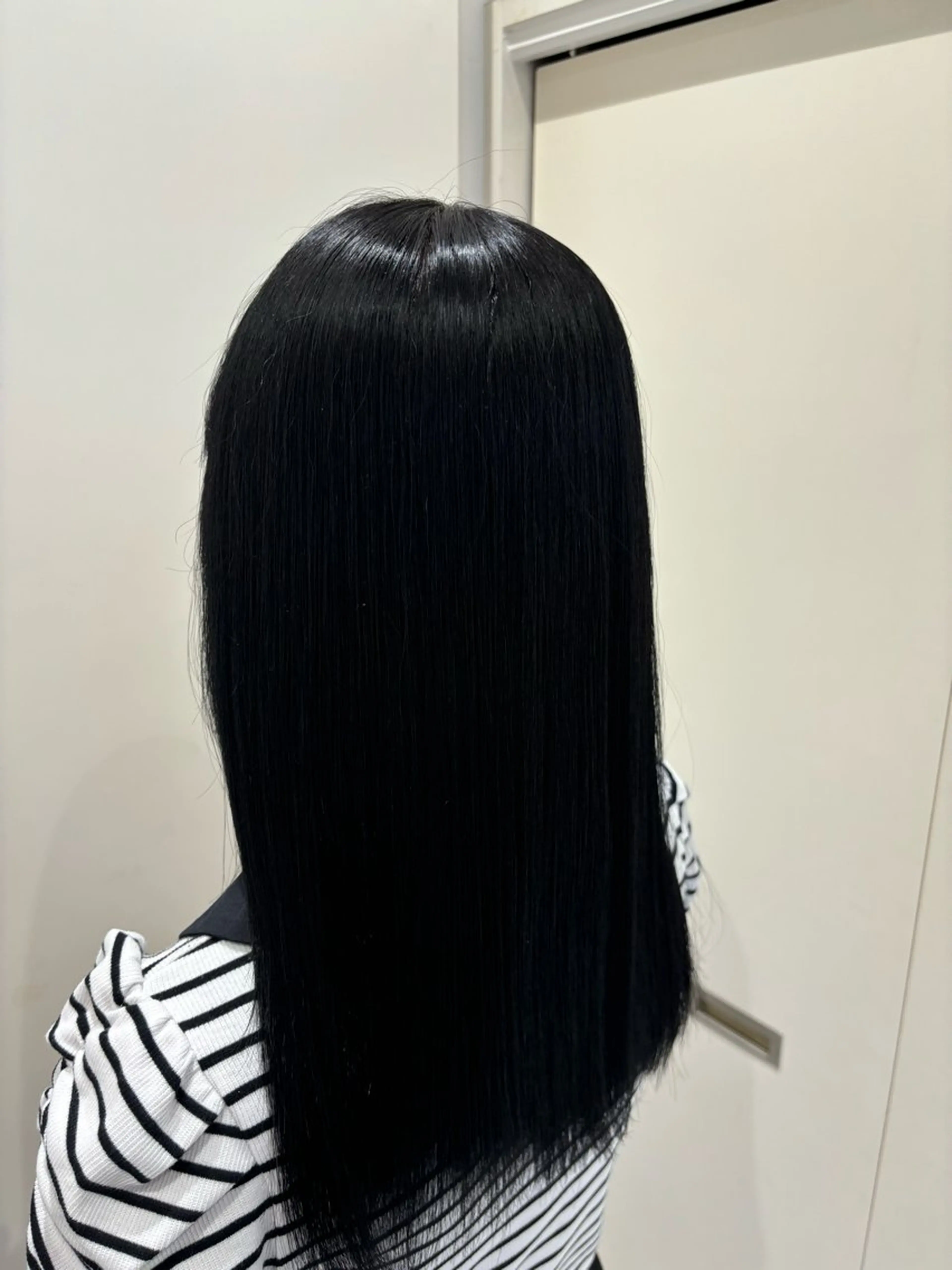 ロング カラー 黒髪 ブリーチ カーリーパーマ/ パーマ/SAKURAのヘアスタイル