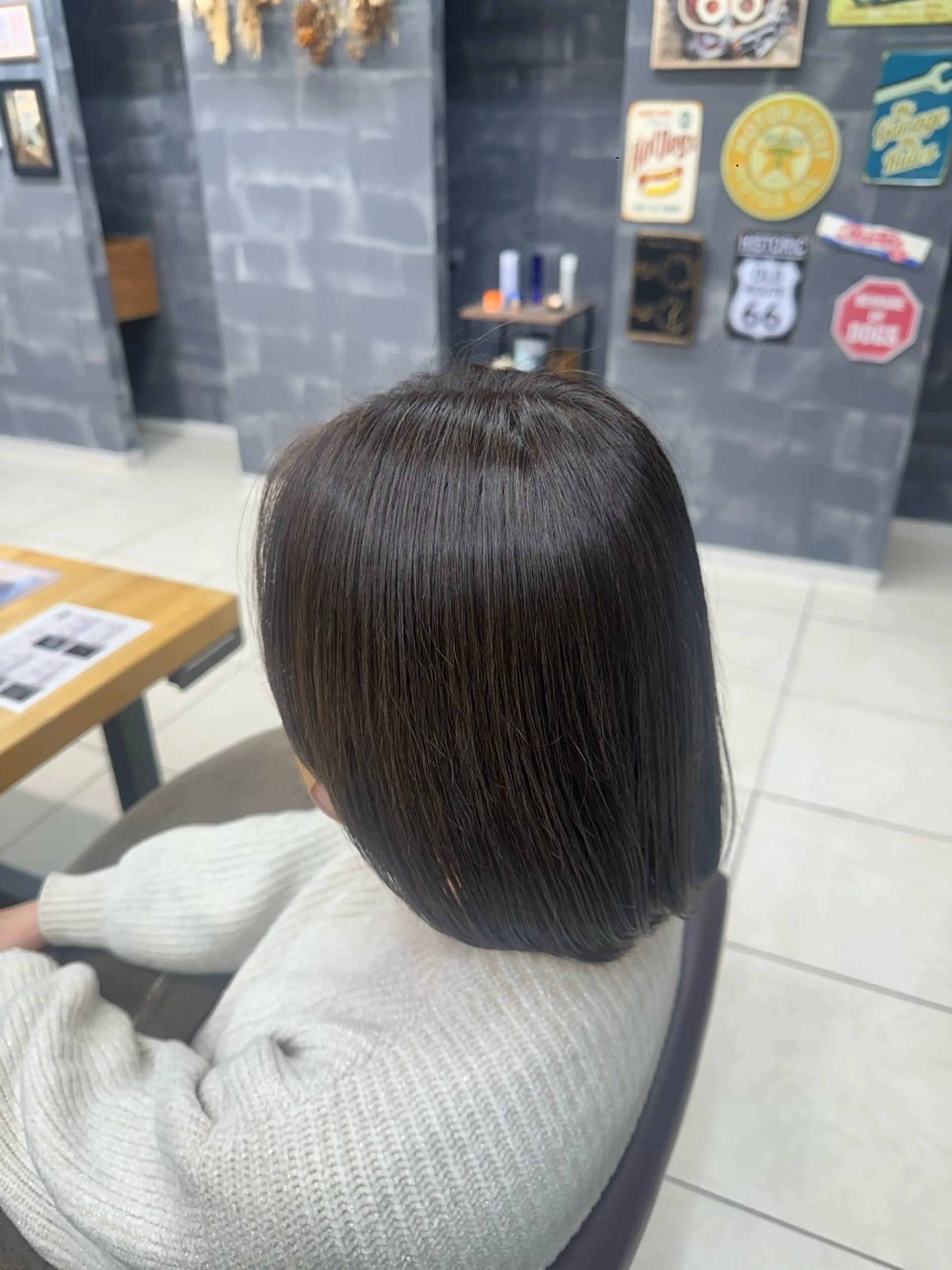 ショート カラー ブラウンカラー トリートメント ヘアカラー Laulu 佐藤壮也のヘアスタイル