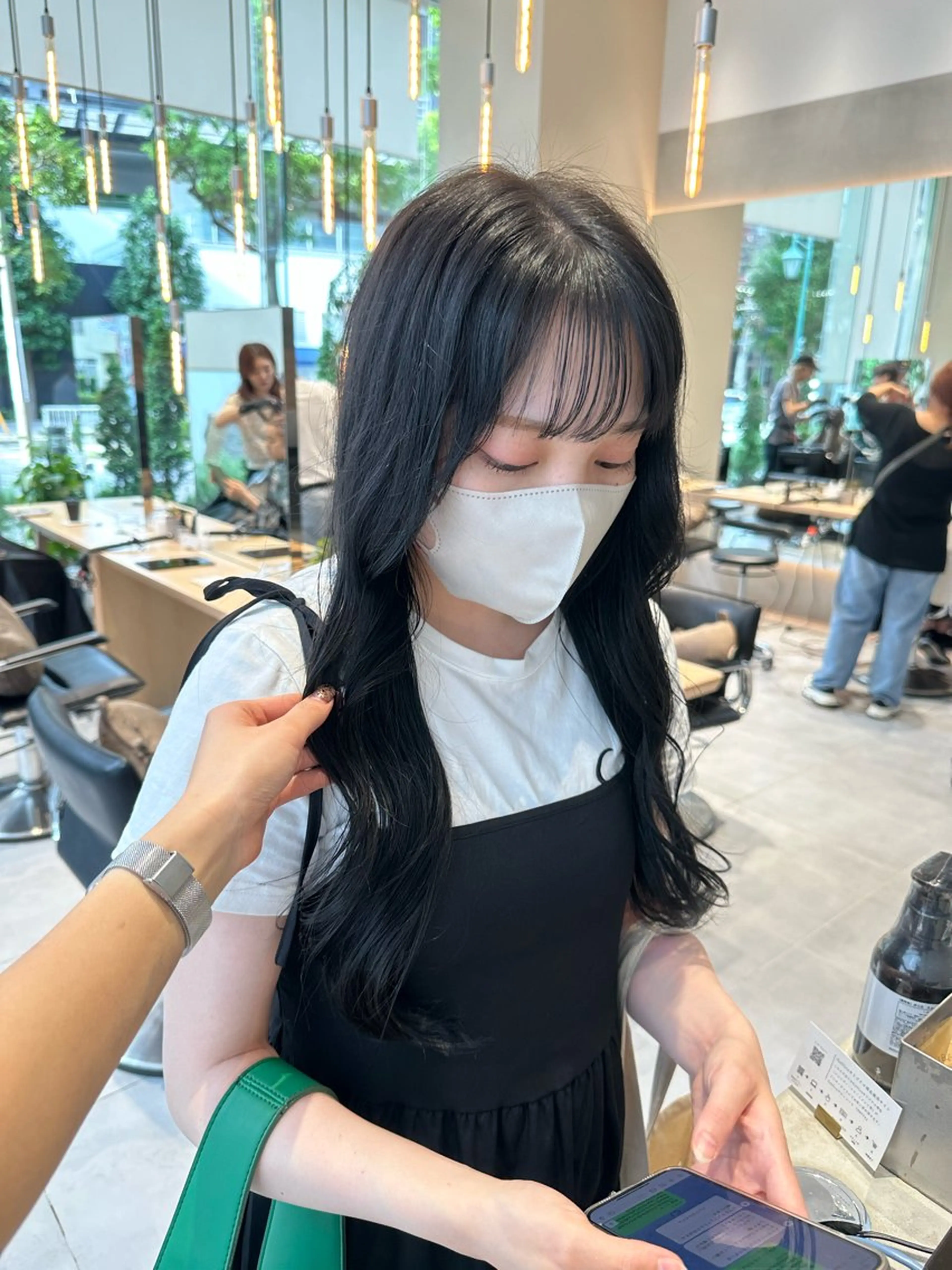 セミロング カラー ヘアカラー トリートメント ヘッドスパ ヘアセット 透ける艶カラー💎 ミオのヘアスタイル