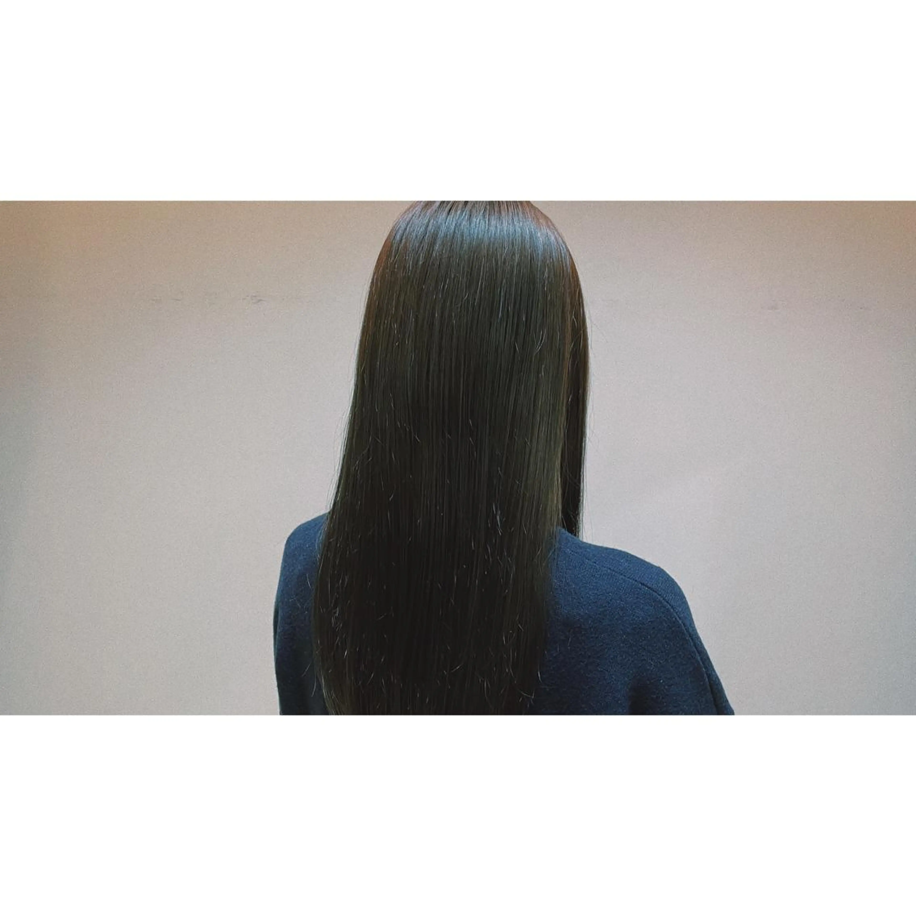 セミロング パーマ くせ毛 ストレートパーマ カット ヘアカラー 縮毛矯正 トリートメント AGATES seltia所属・齊藤 賢祐のヘアスタイル