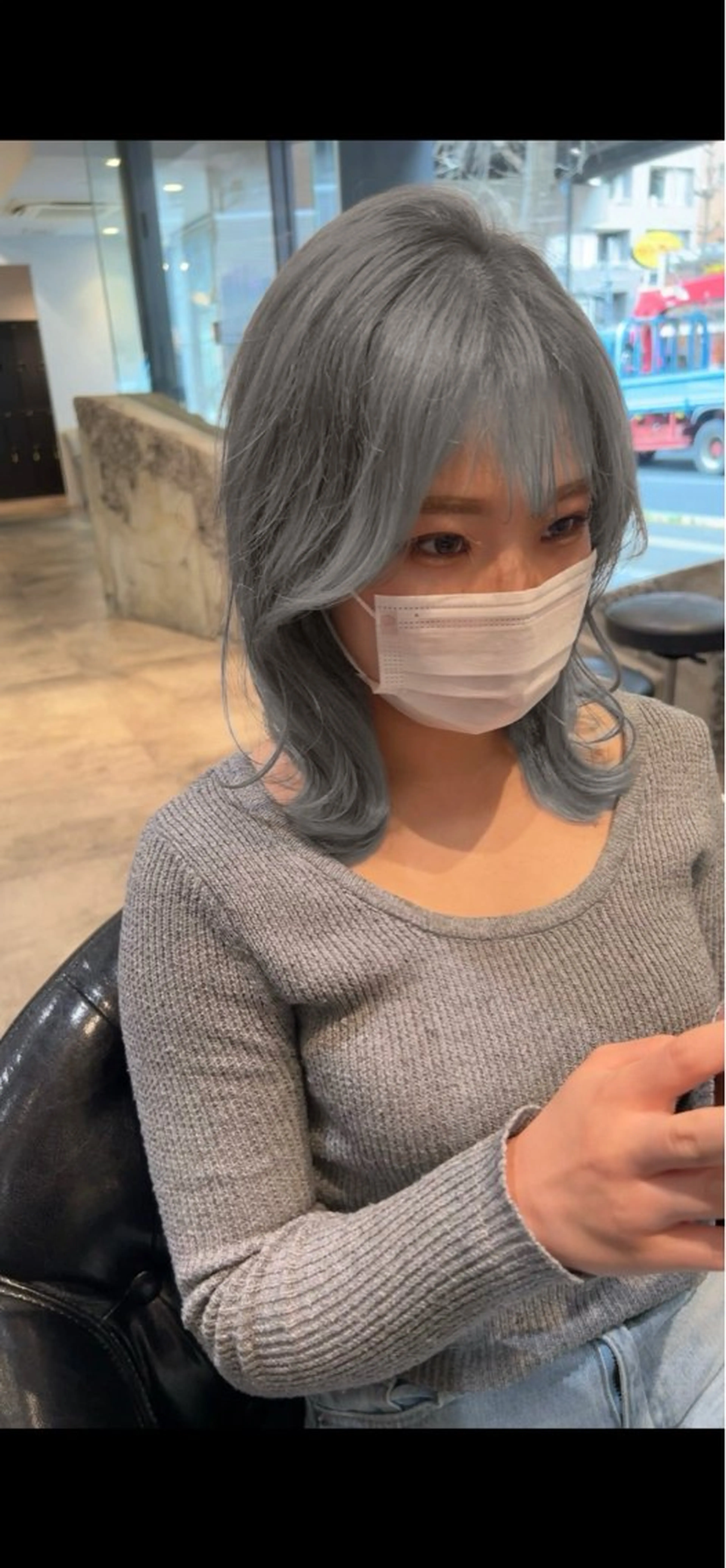 ミディアム ヘアカラー 韓国×艶ハイトーンが ✨絶対可愛い✨七夏海のヘアスタイル