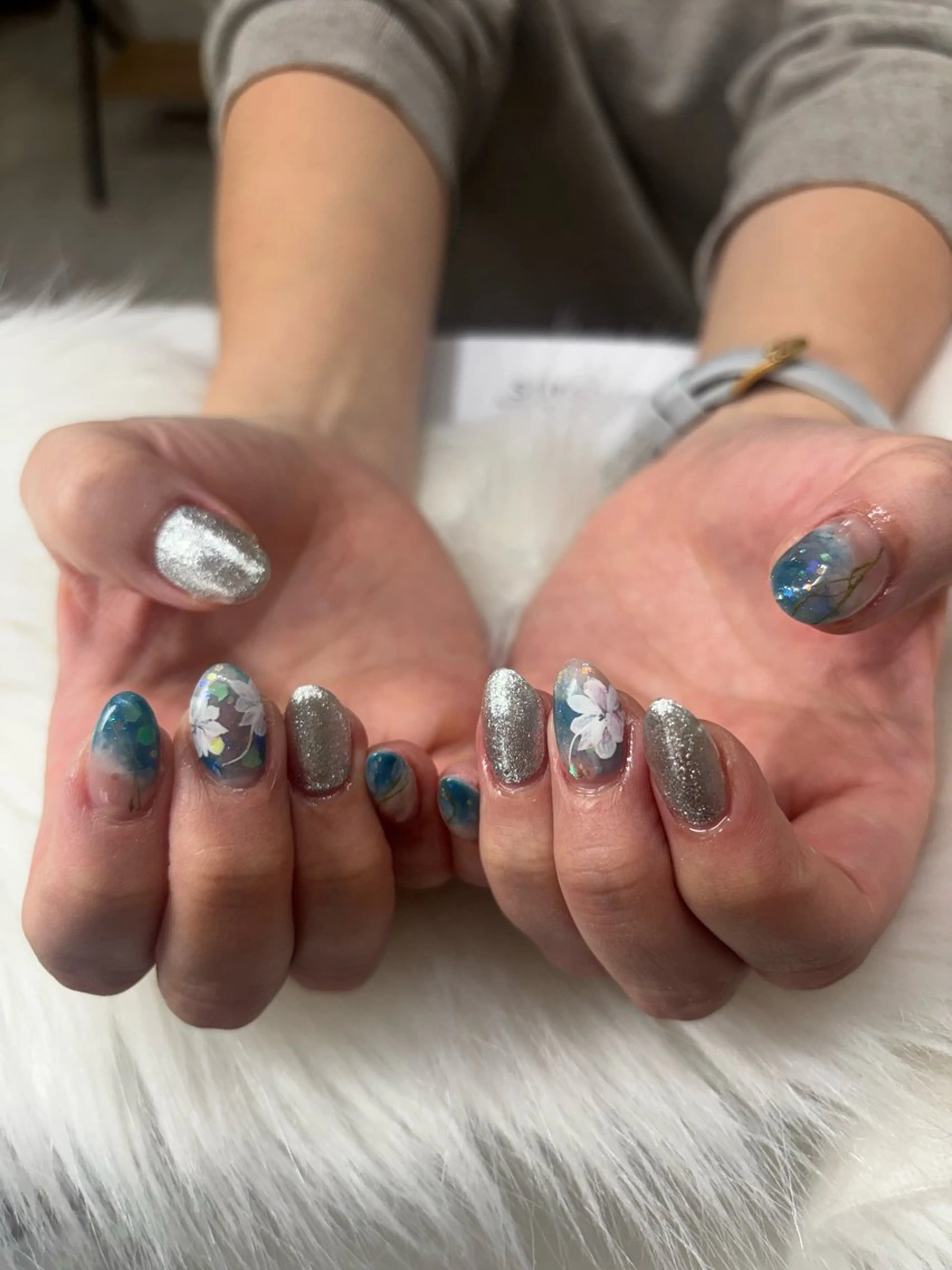 ネイル EN_NAIL富田林店所属・EN_NAIL akaneのネイルデザイン