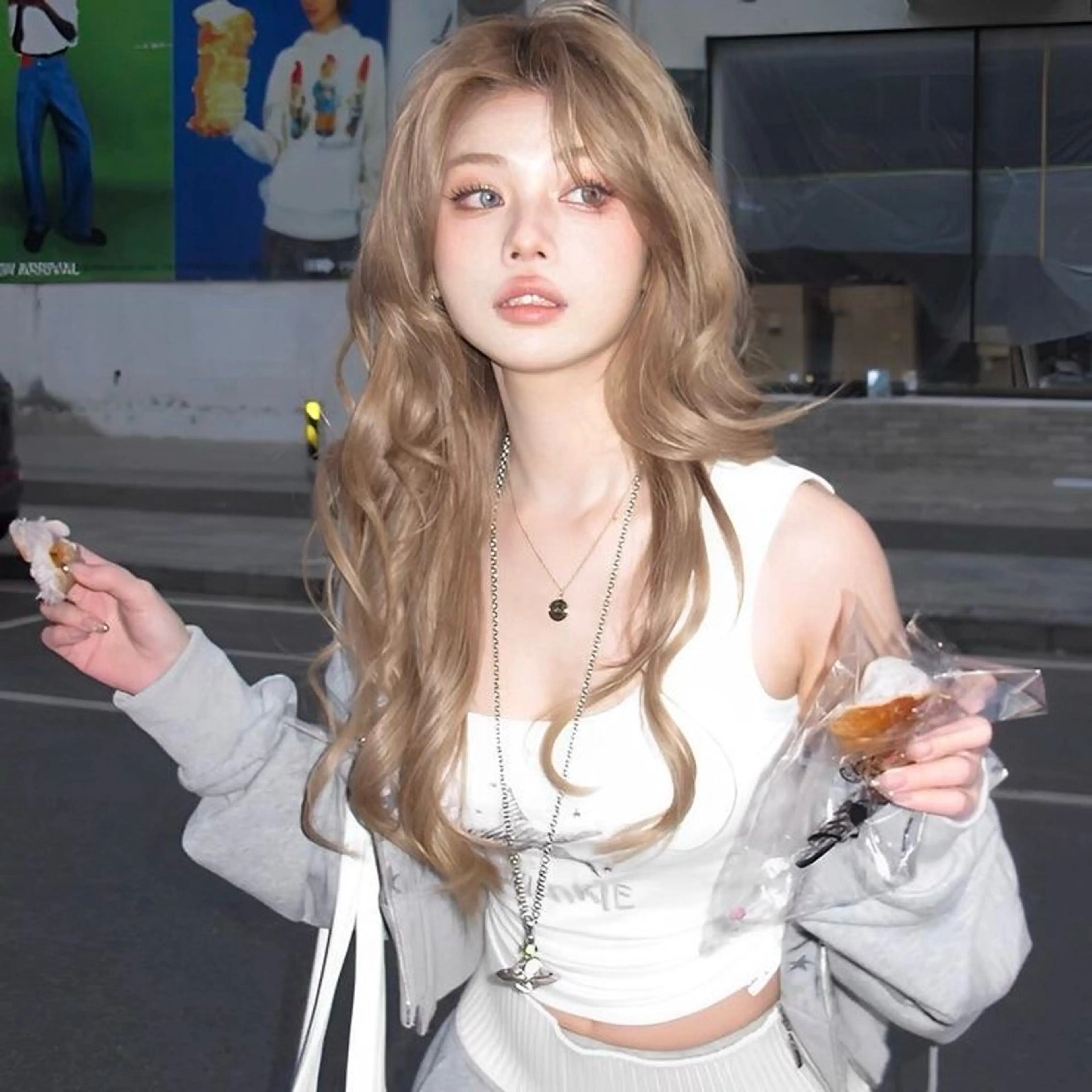 ロング ヘアカラー トリートメント 透明感ハイトーンヘア 🎀ririka🎀のヘアスタイル