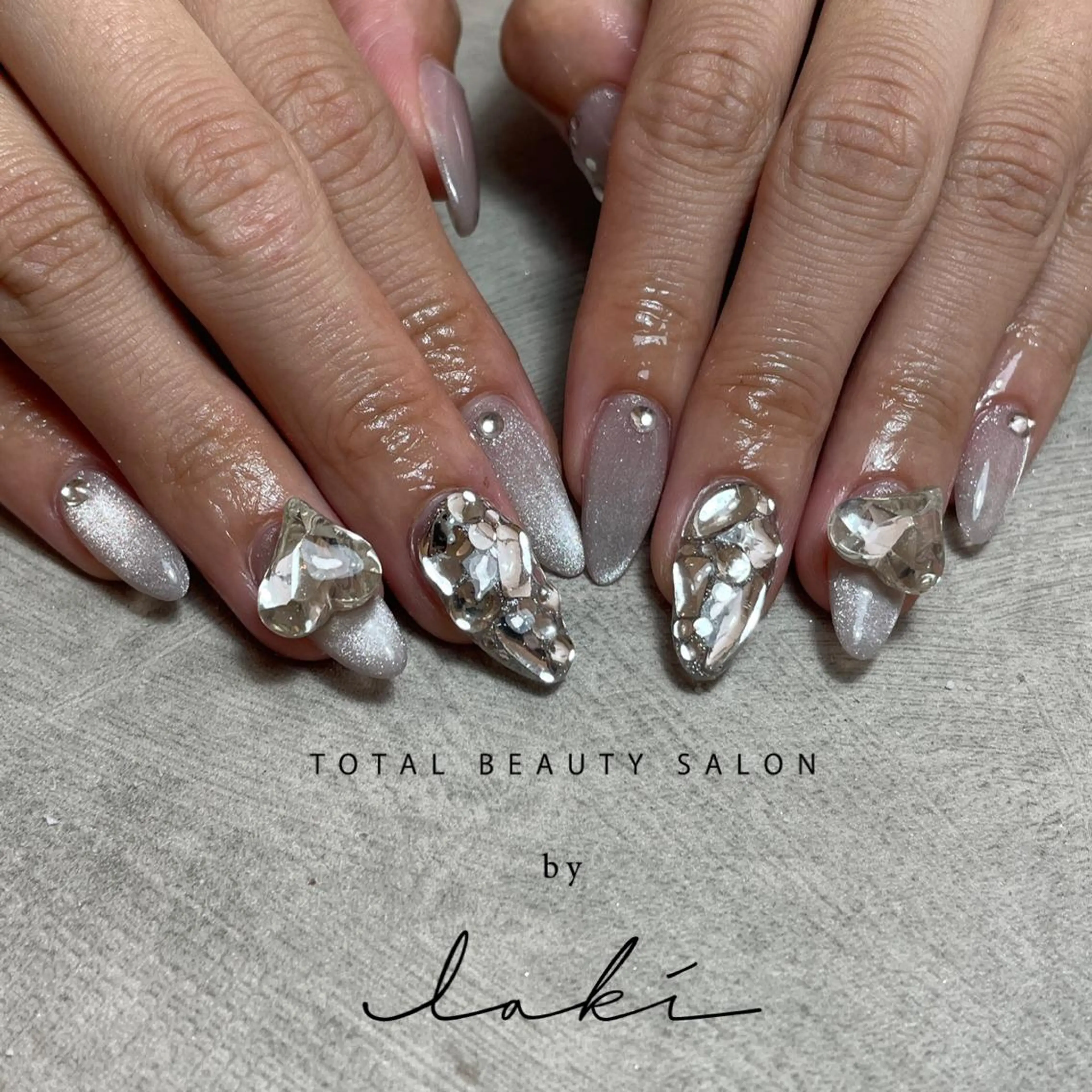 ネイル キラキラネイル my&所属・my&_ maimiのネイルデザイン