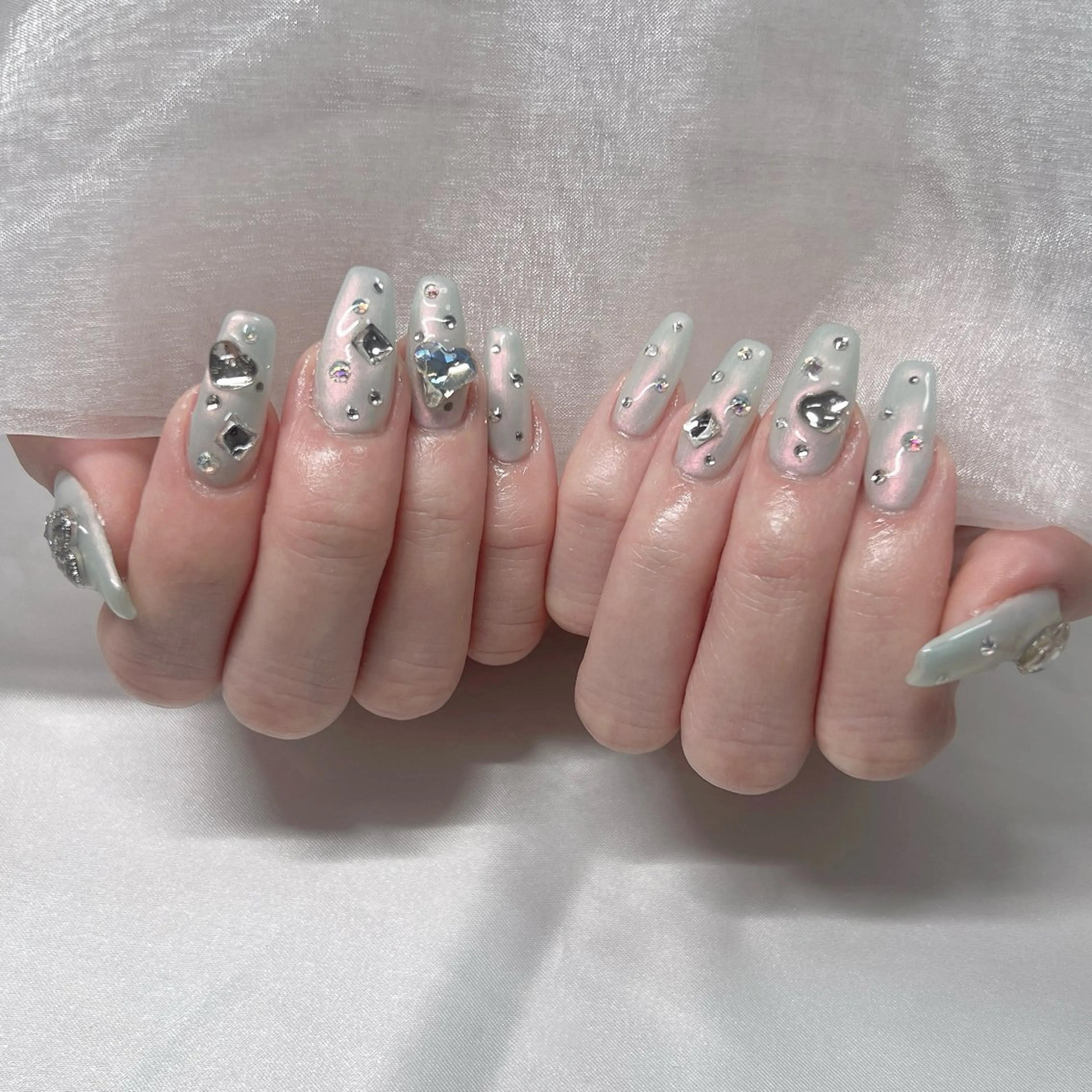 ネイル ジェルネイル 韓国ネイル ラメ(グリッター) マグネットネイル ミラーネイル ハンドネイル -nail salon-Reward所属・nail salon Rewardのネイルデザイン