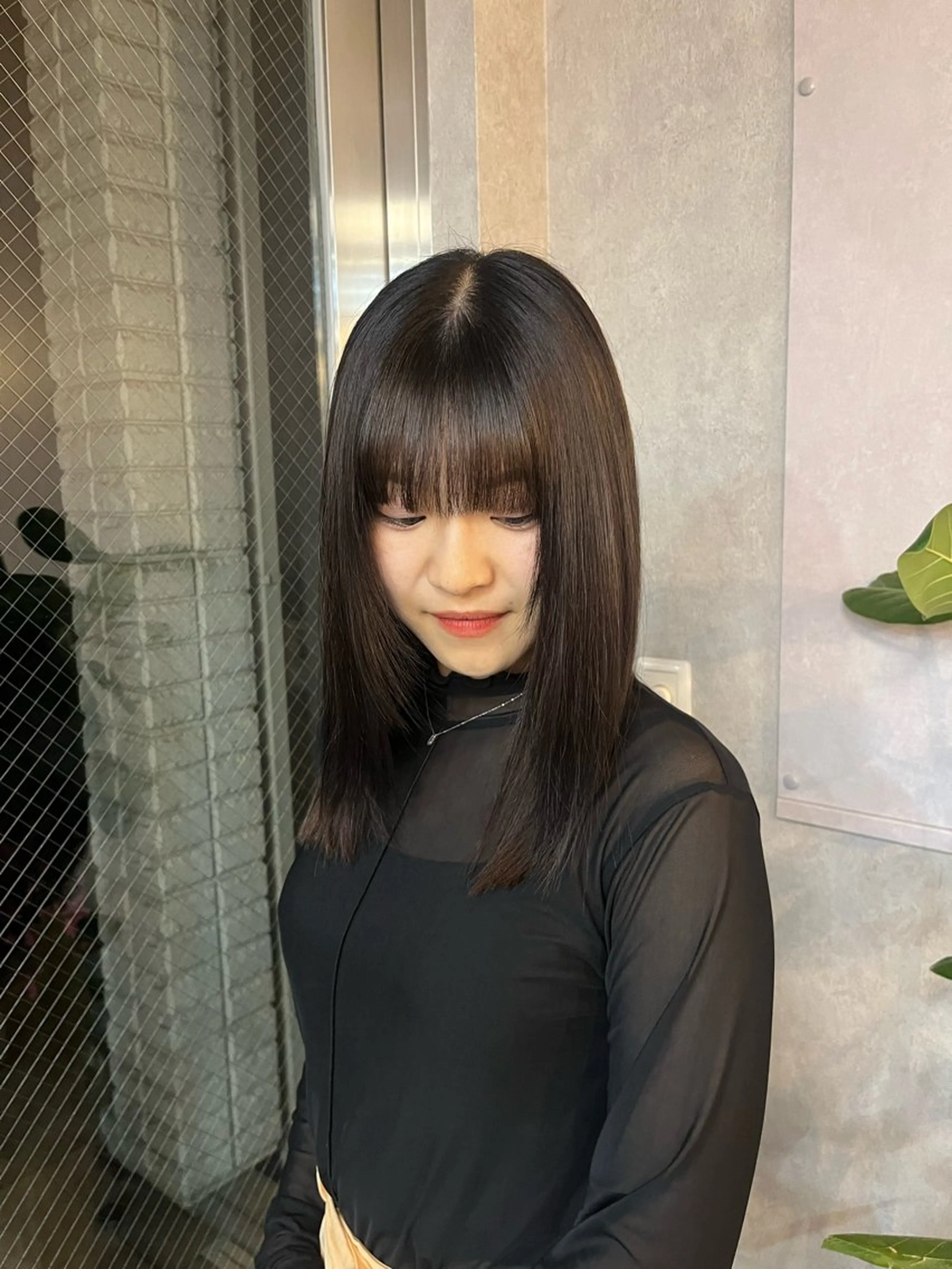 ミディアム カラー トリートメント ere 代々木公園所属・みほ/ニュアンス/ モード/艶カラーのヘアスタイル