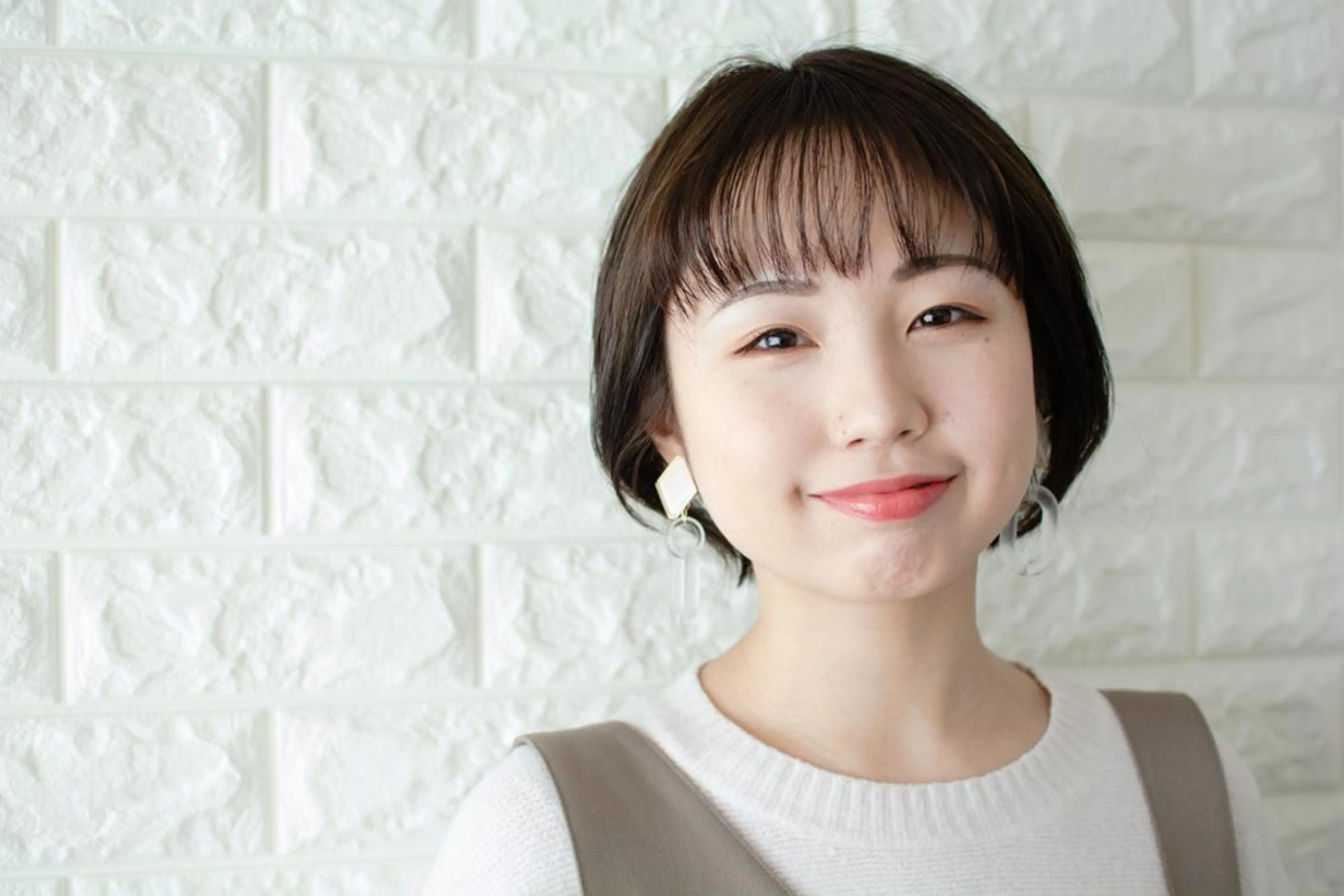 ショート カラー ショートボブ ベージュカラー ブルーカラー ブルージュ グレージュ 撮影モデル 斉藤 正敏のその他イメージ