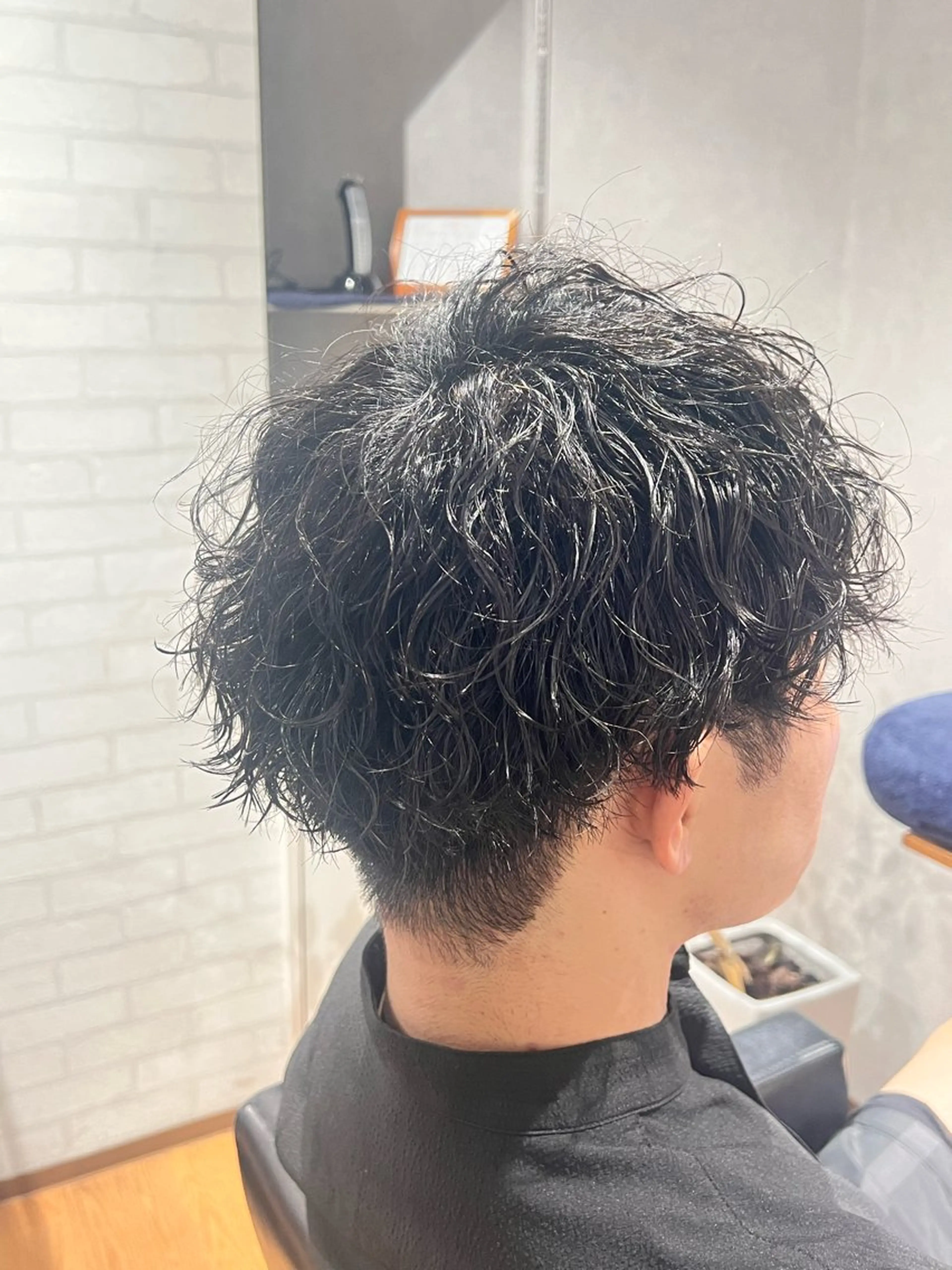 ショート パーマ ツイストスパイラルパーマ スパイラルパーマ パーマ メンズ特化☝️添田 好恵のヘアスタイル