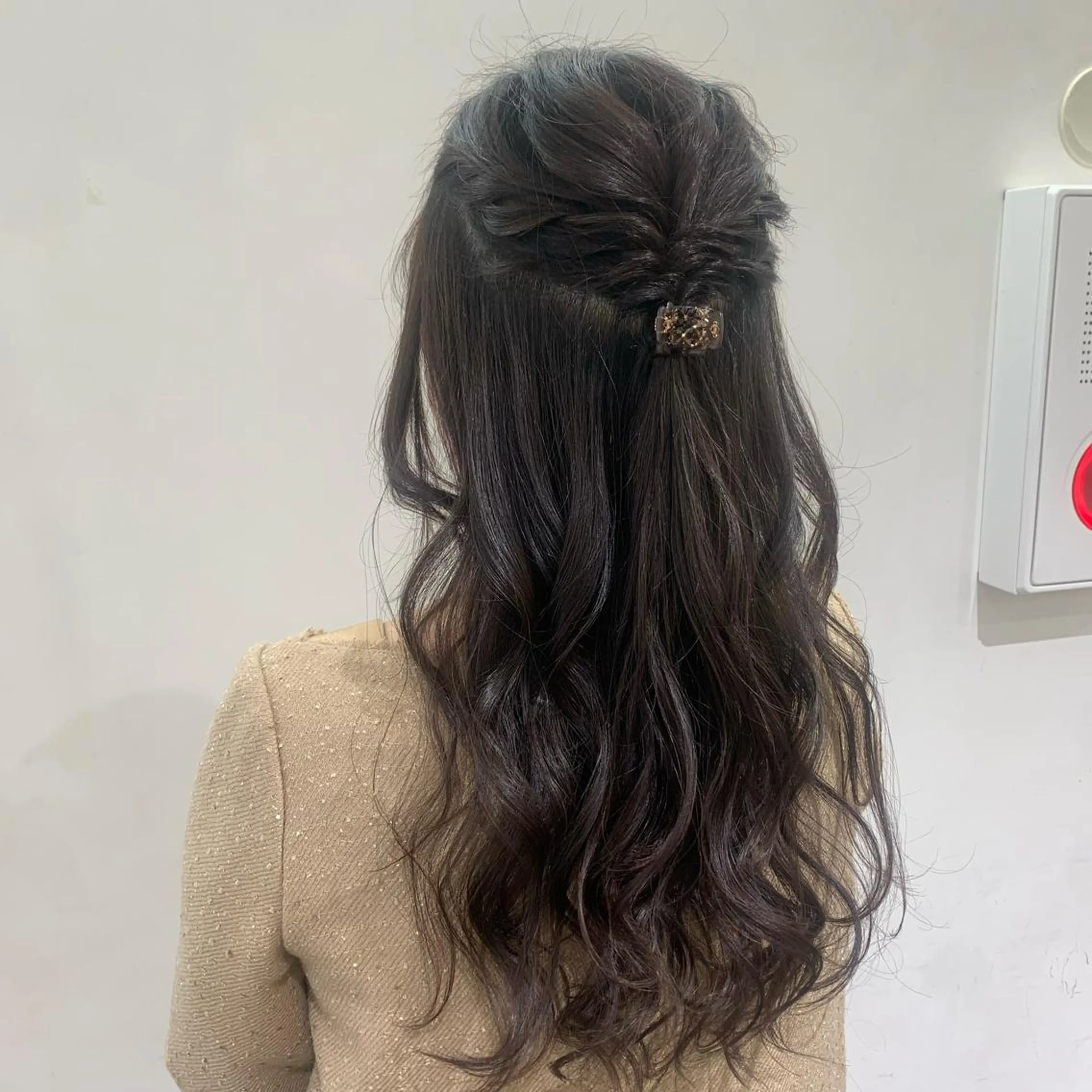 ロング ヘアセット GO TODAY シェアサロン 銀座Arc店所属・デジタルパーマ🫧 韓国風ヘア🫧サクラのヘアスタイル