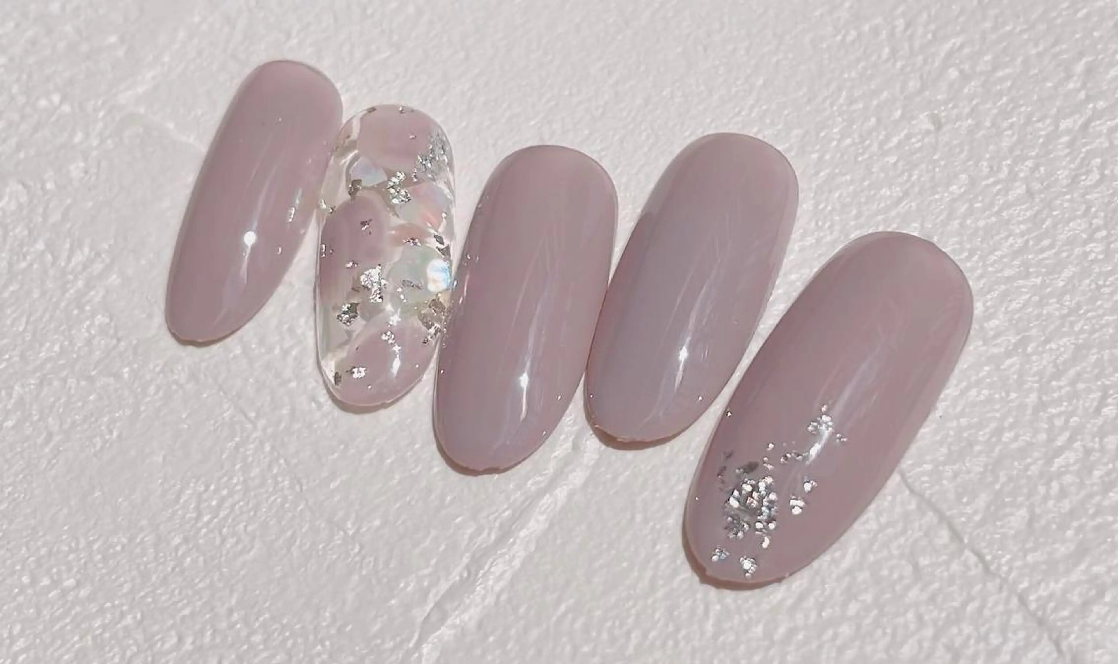 ネイル マツエク・マツパ まつげパーマ ボリュームラッシュ ジェルネイル ニュアンスネイル パラジェル 髙橋 敦子のマツエク・マツパデザイン