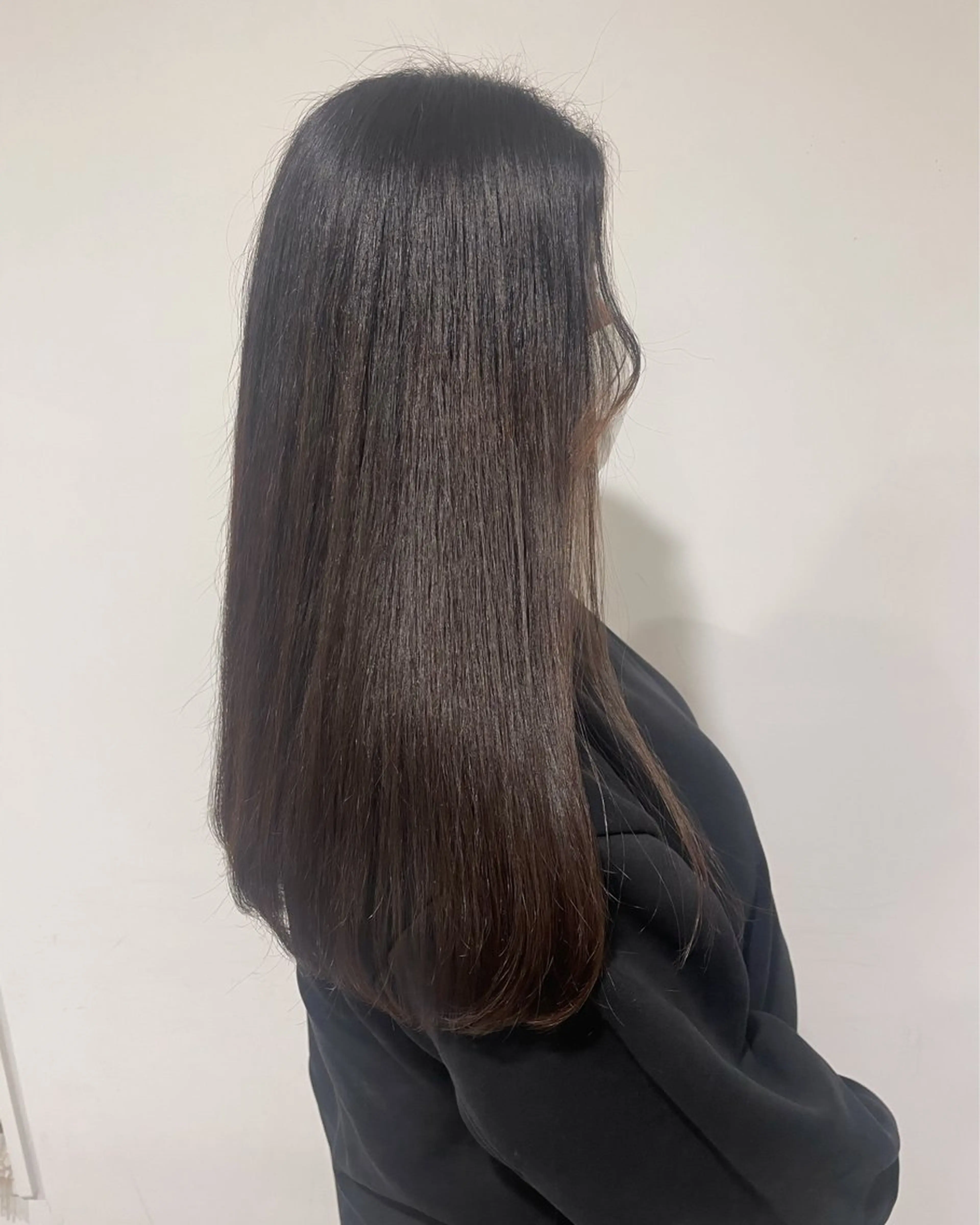 ロング Sheriche  luce所属・大平 瑞稀のヘアスタイル