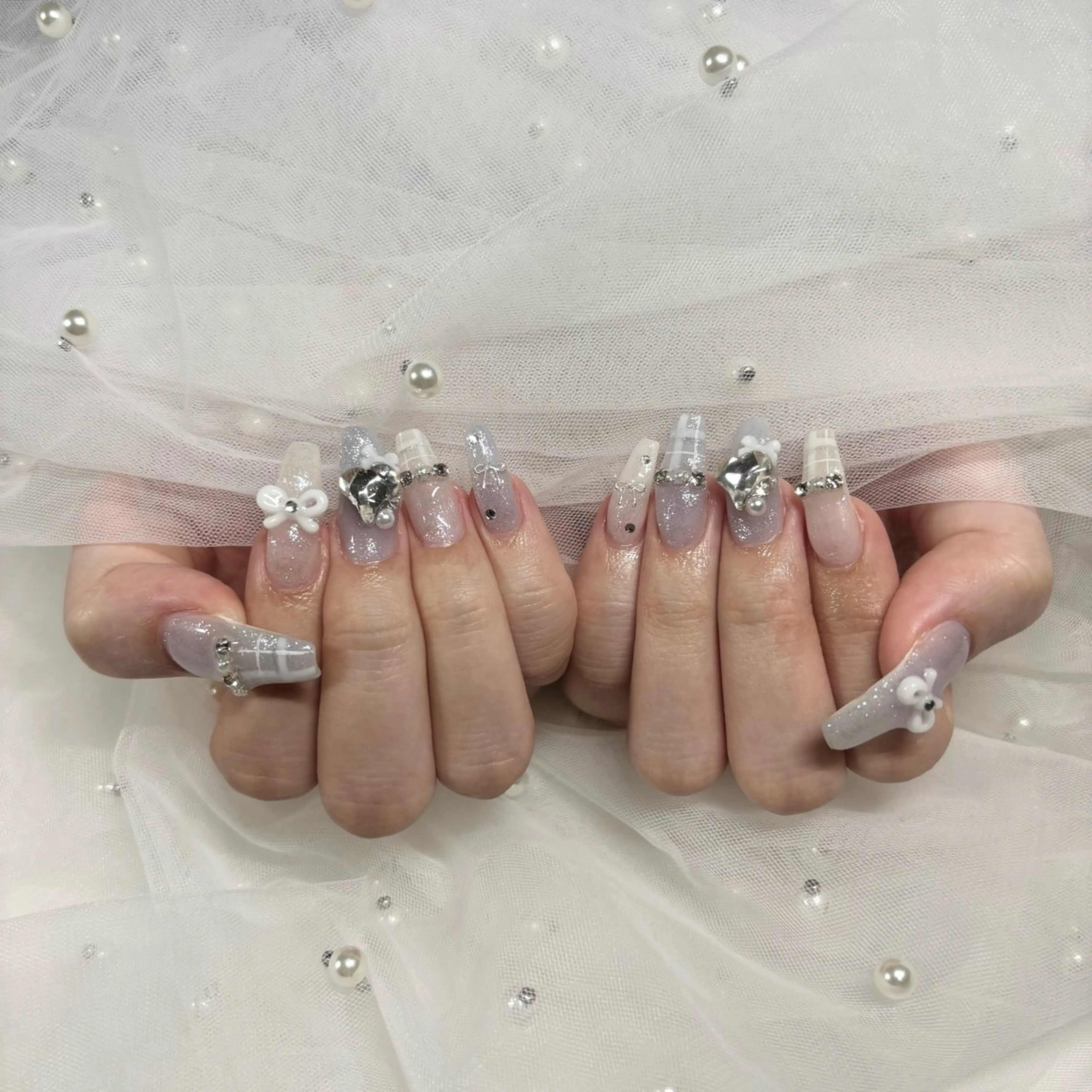 ネイル ハンドネイル ୨୧ mio୨୧のネイルデザイン