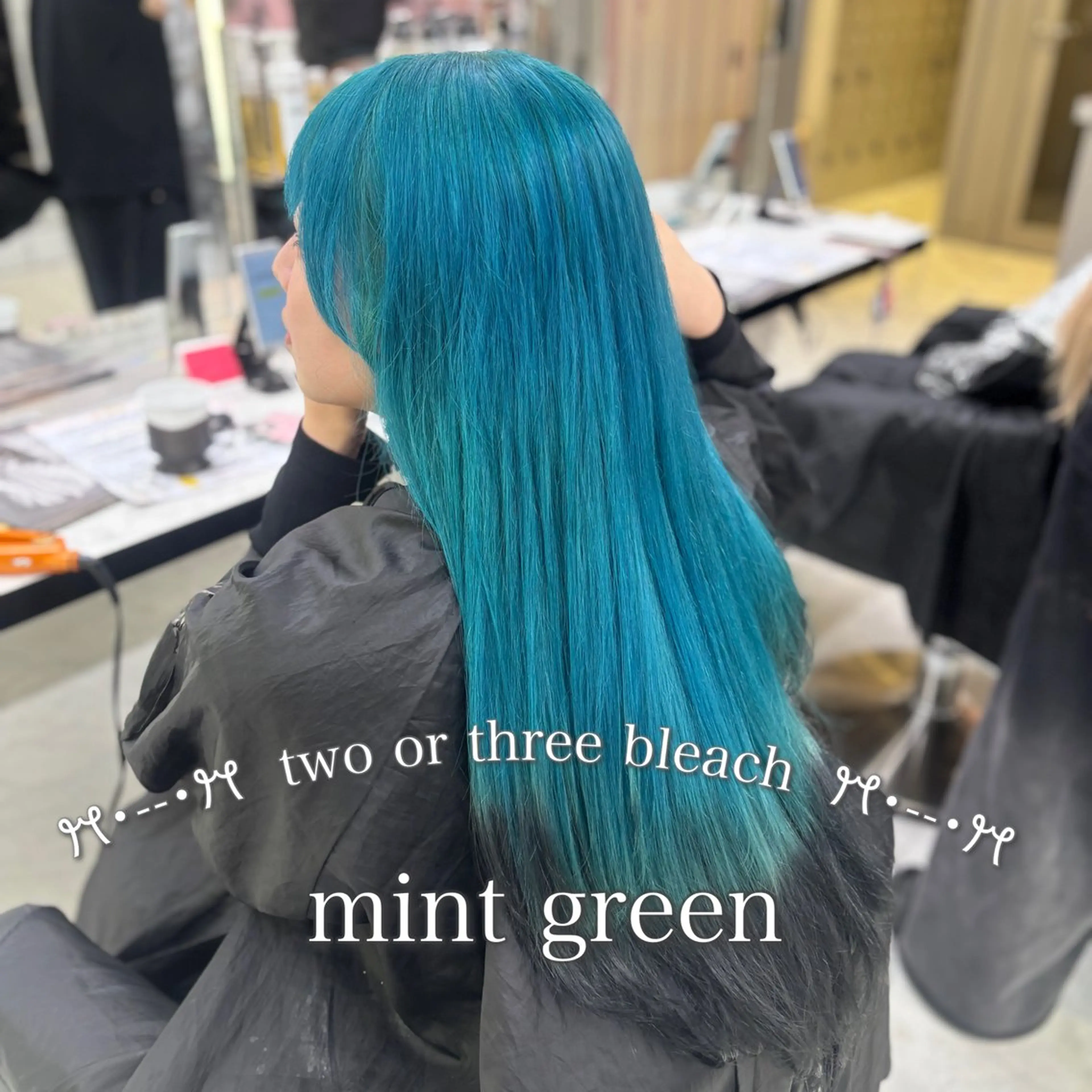 ロング カラー ミント ミントグリーン 髪質改善 カット ヘアカラー トリートメント 💙ハイトーン韓国風 色白ヘア💙manaのヘアスタイル