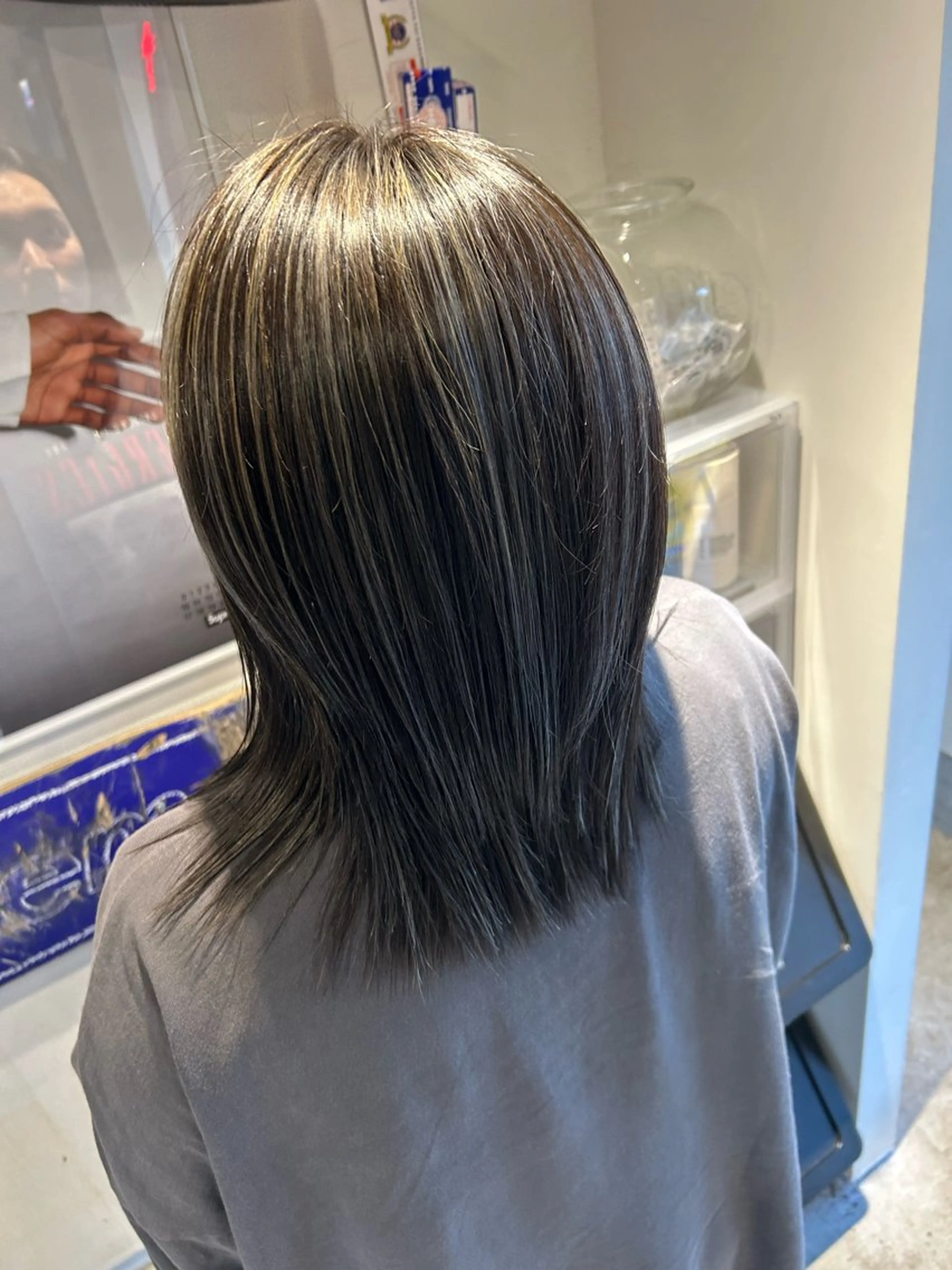 ミディアム カラー 🔹TOMO🔹 圧倒的経験値🔹のヘアスタイル