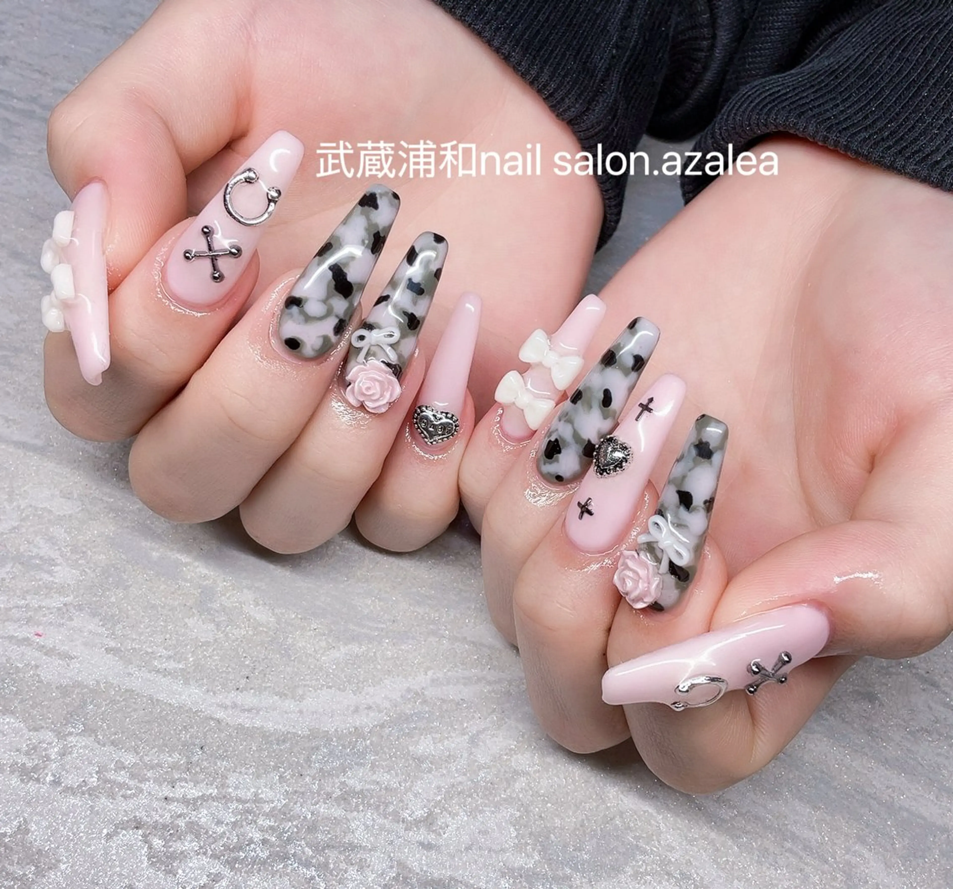 ネイル ハンドネイル R inのネイルデザイン