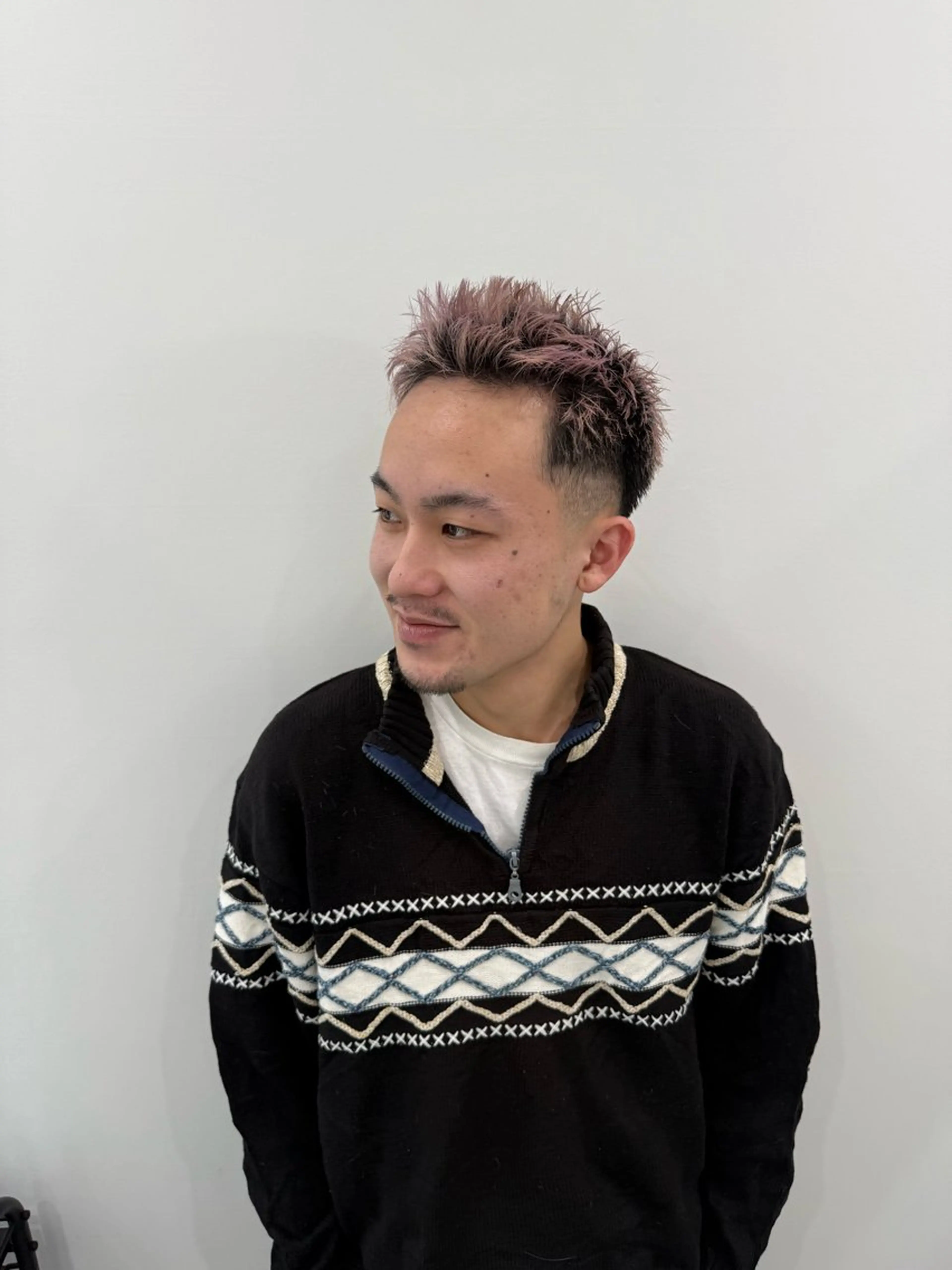 ショート メンズ メンズブリーチ フェードカット Go today  シェアサロン札幌nix店所属・海外スタイル✂︎ ✂︎sunのヘアスタイル