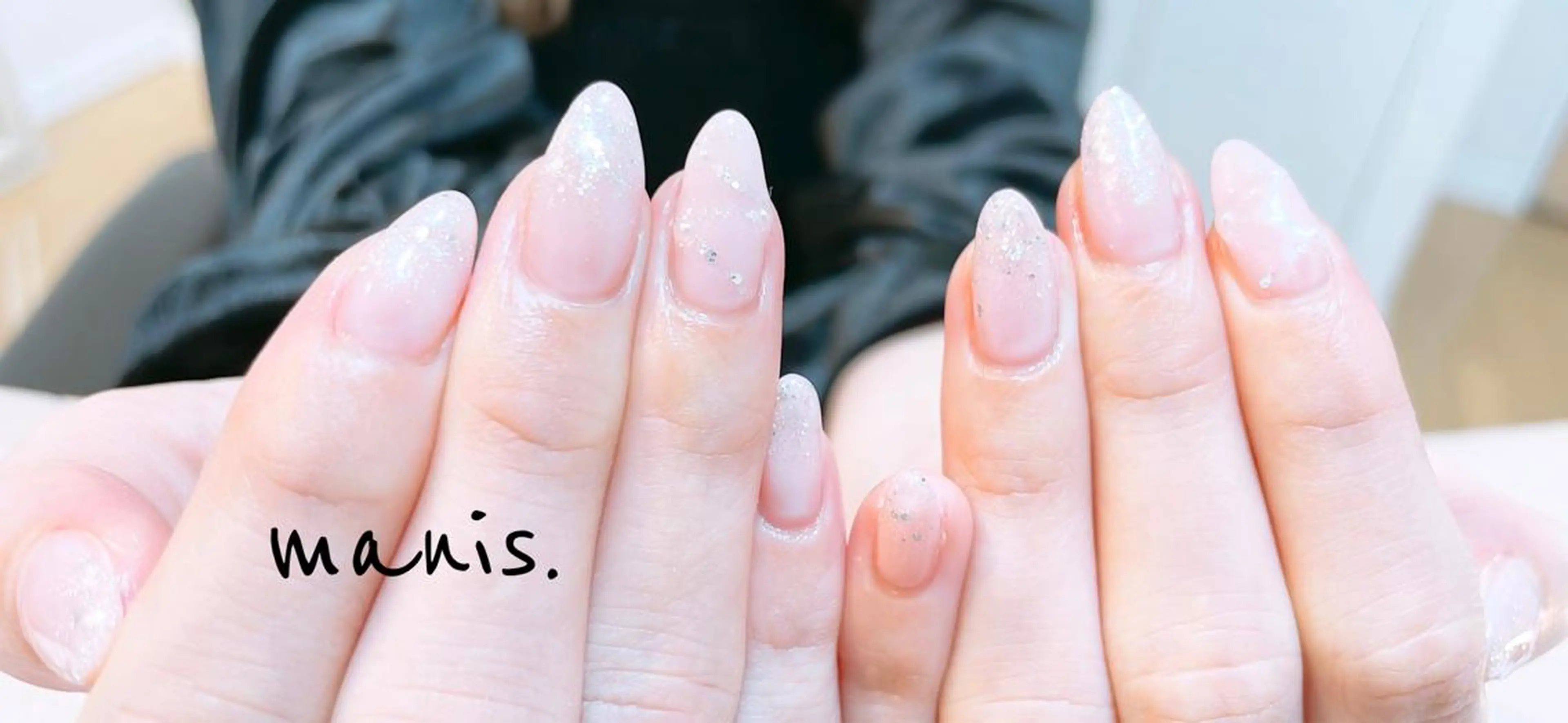 ネイル manis .のネイルデザイン