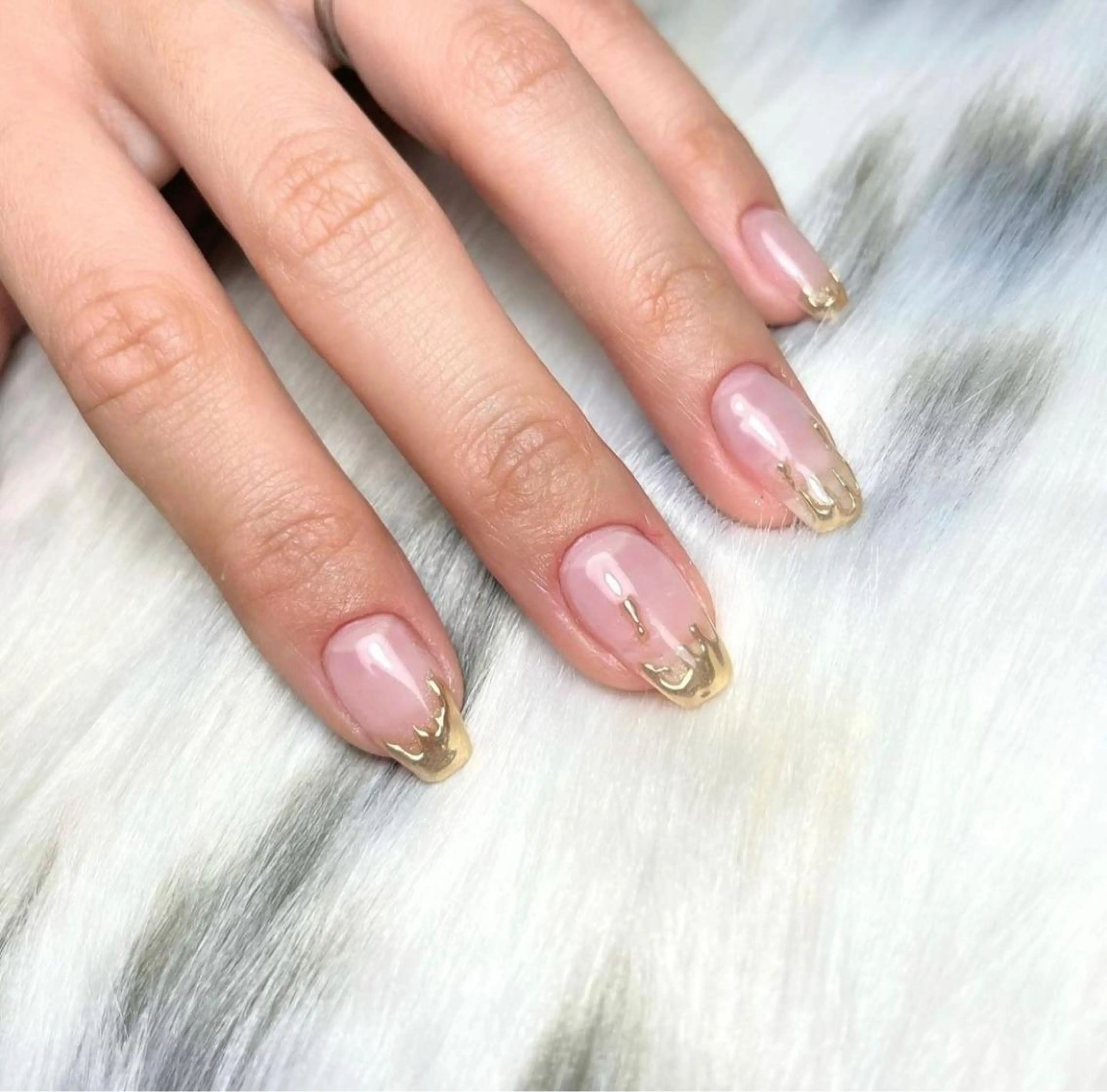 ネイル Laki nailのネイルデザイン