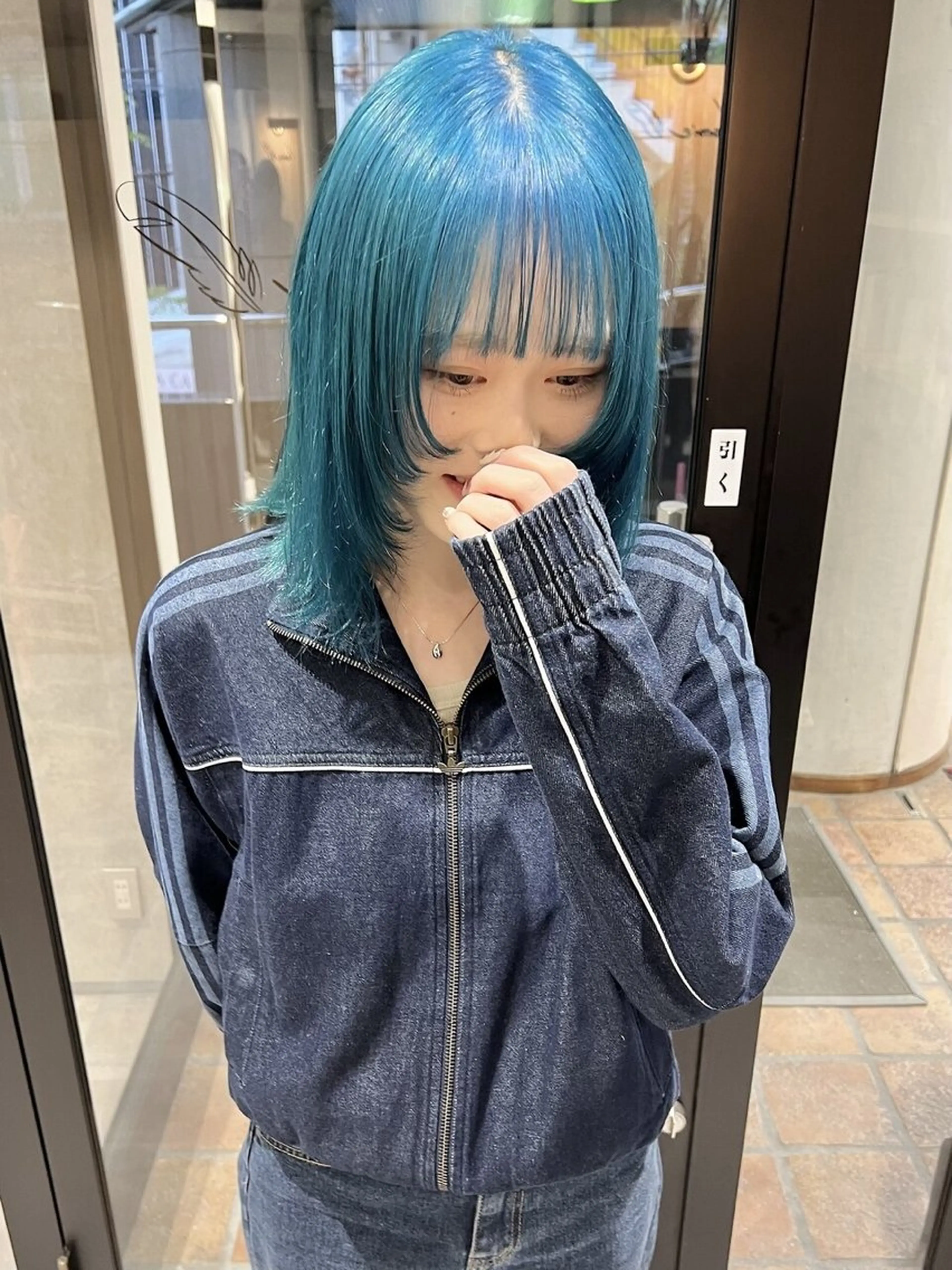 ミディアム カラー 🧚🏻momo 🧚🏻【下北沢】のヘアスタイル