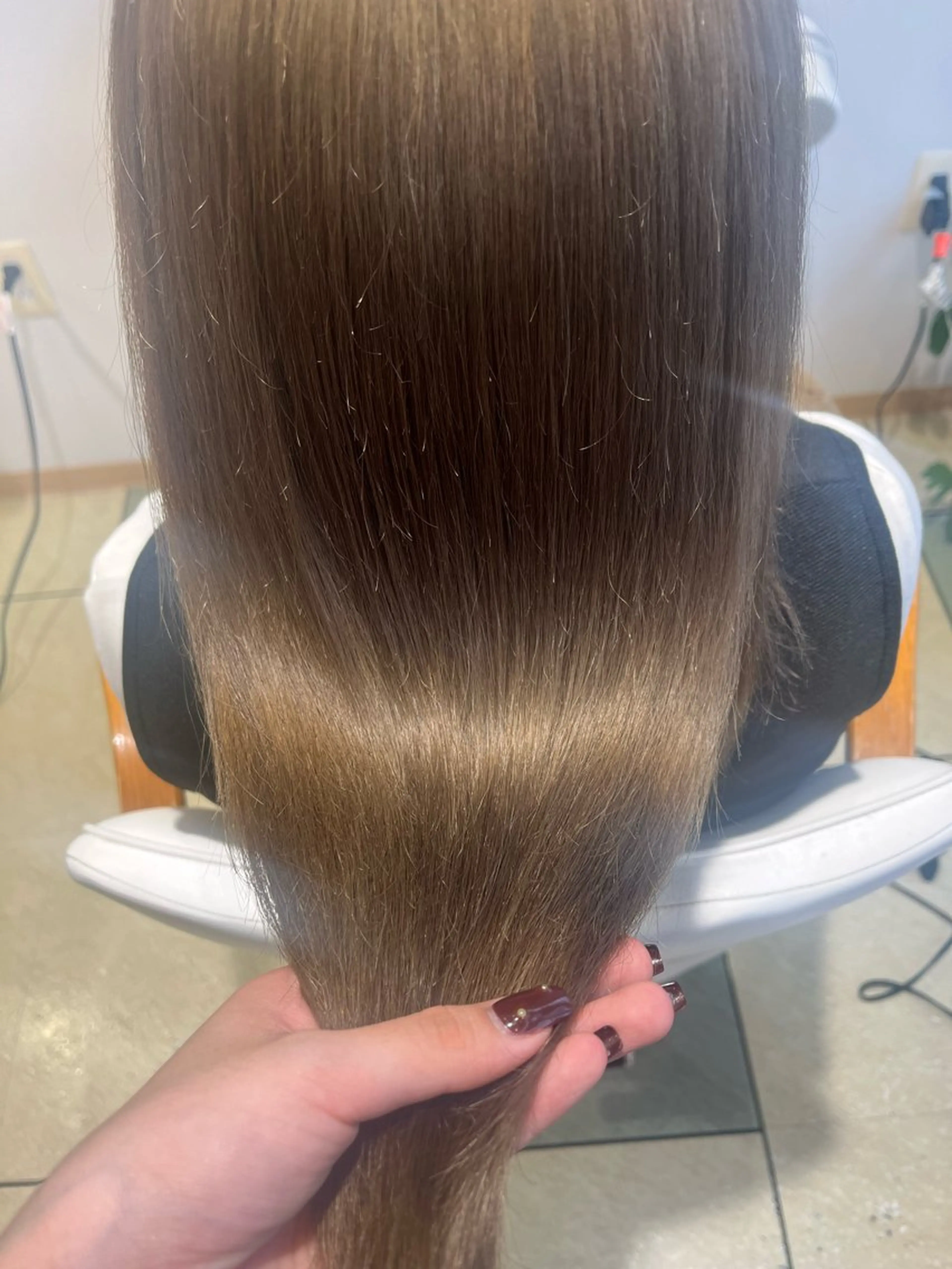 ロング カラー カット ヘアカラー トリートメント ベージュカラー⌇﻿ くびれヘア.𐙚心音のヘアスタイル