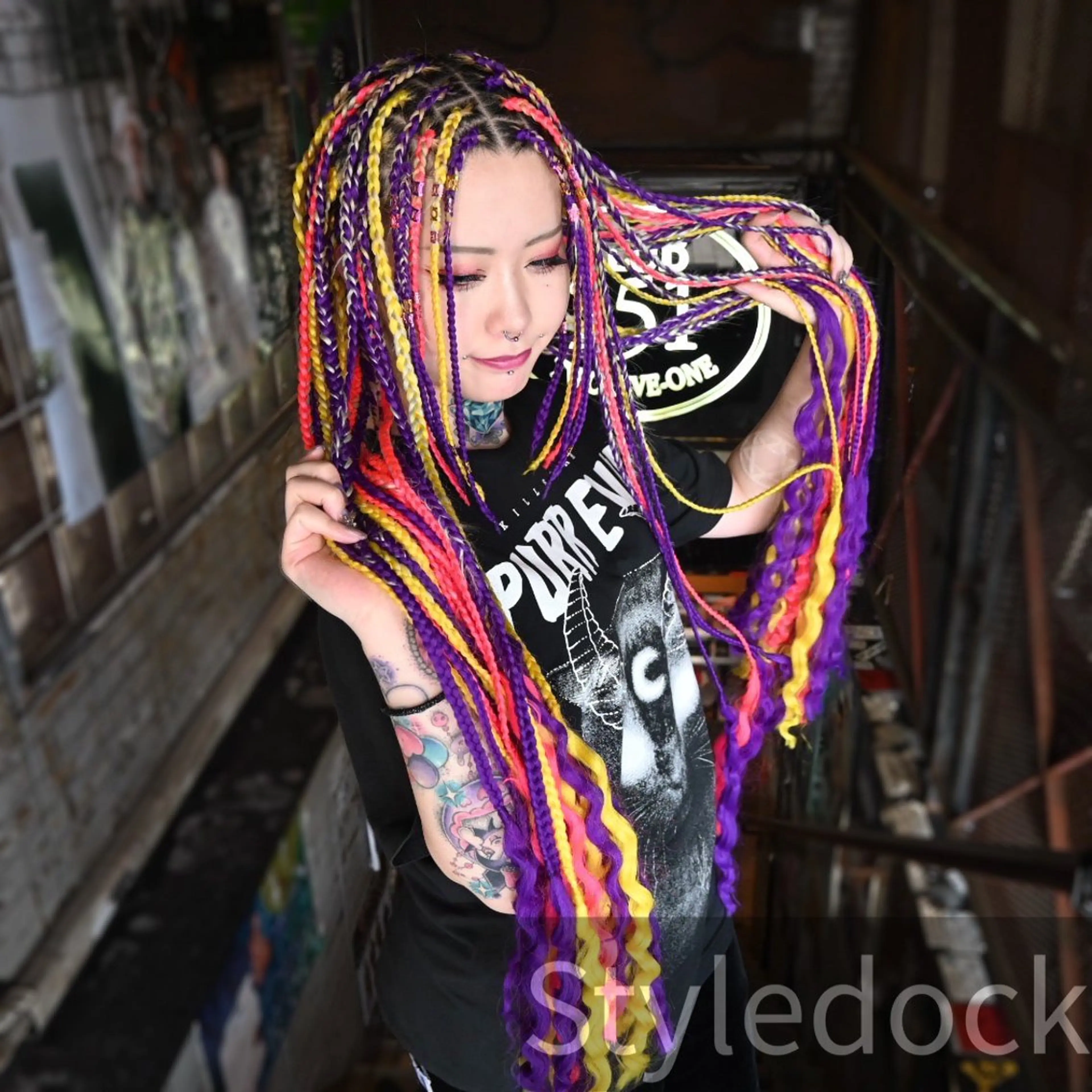 特殊ヘア師 /TANIのヘアスタイル