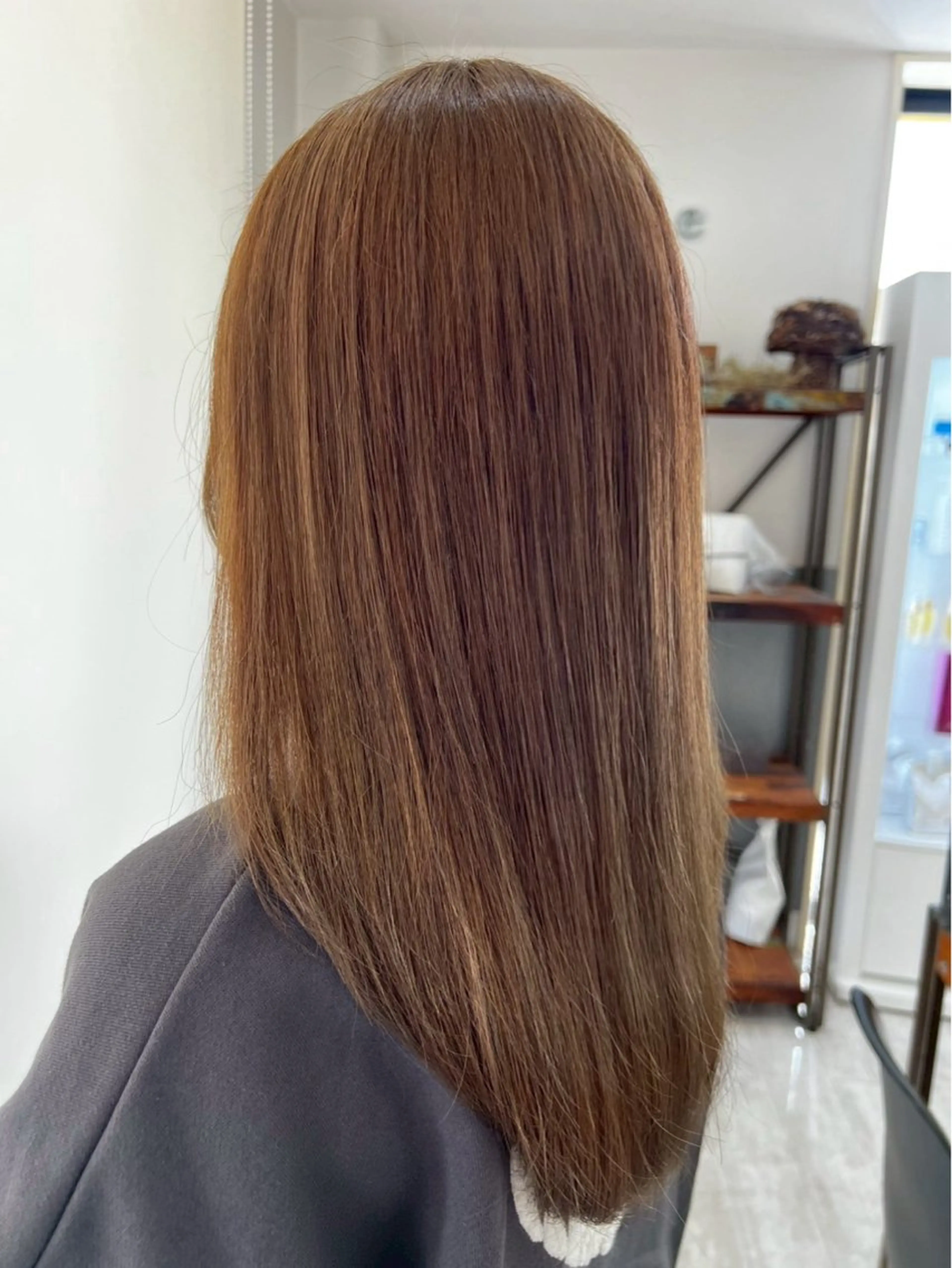 セミロング hair&beauty the B所属・尾崎 虹美のヘアスタイル