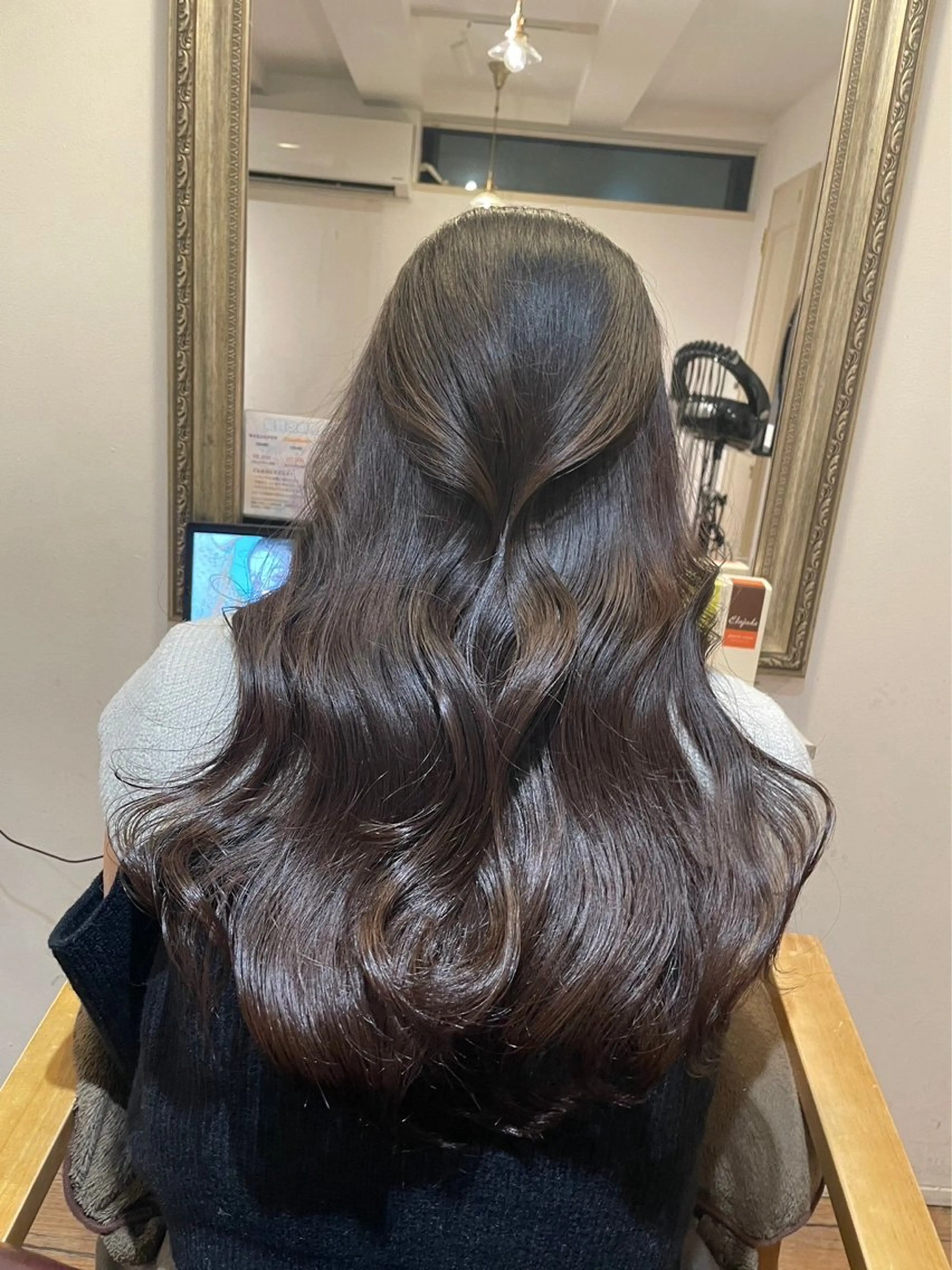 ロング メンズ特化 ティアラのヘアスタイル