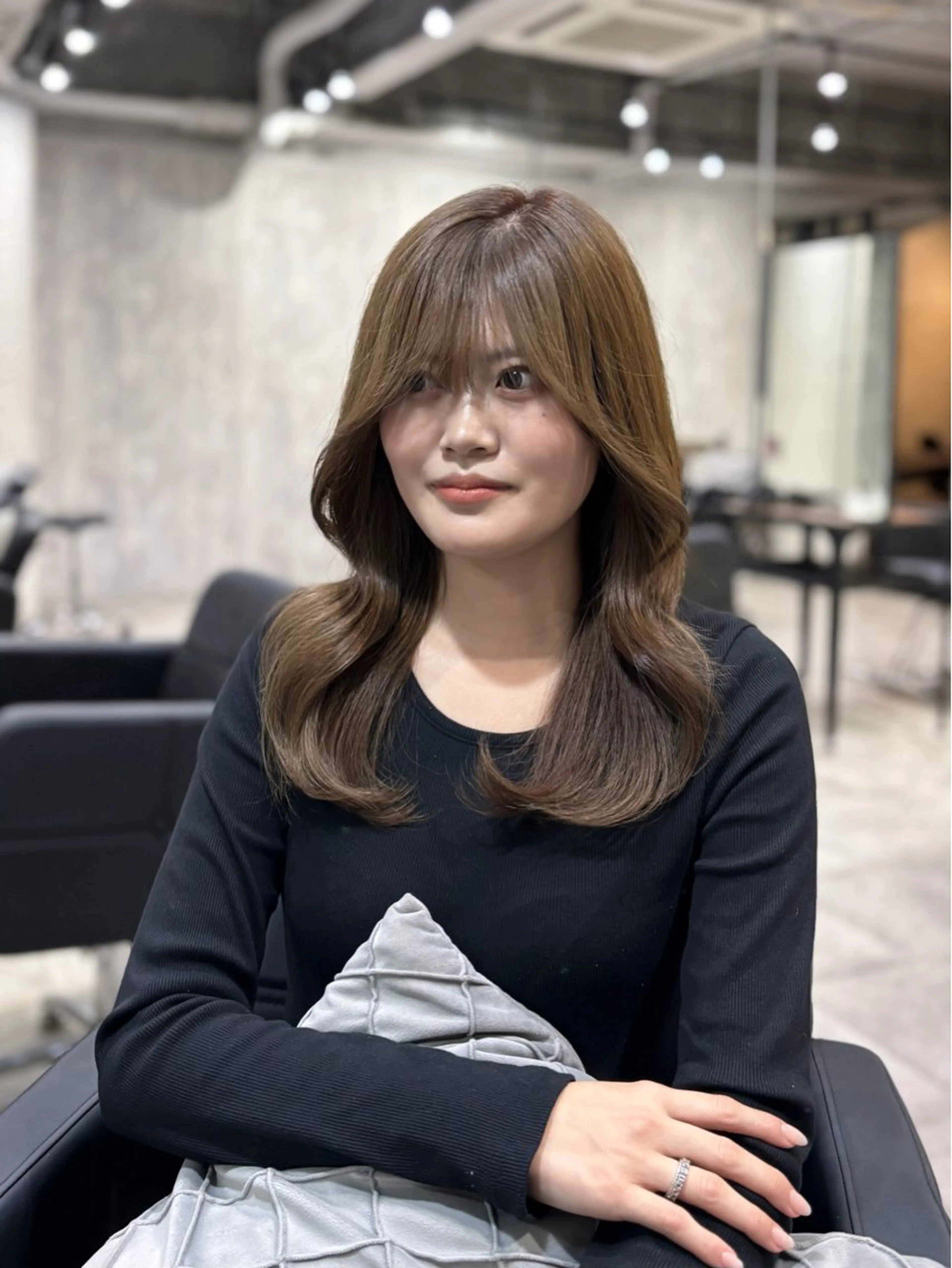 ロング カラー 透明感カラー カット ヘアカラー トリートメント shiori/透明感 /顔周り/髪質改善のヘアスタイル