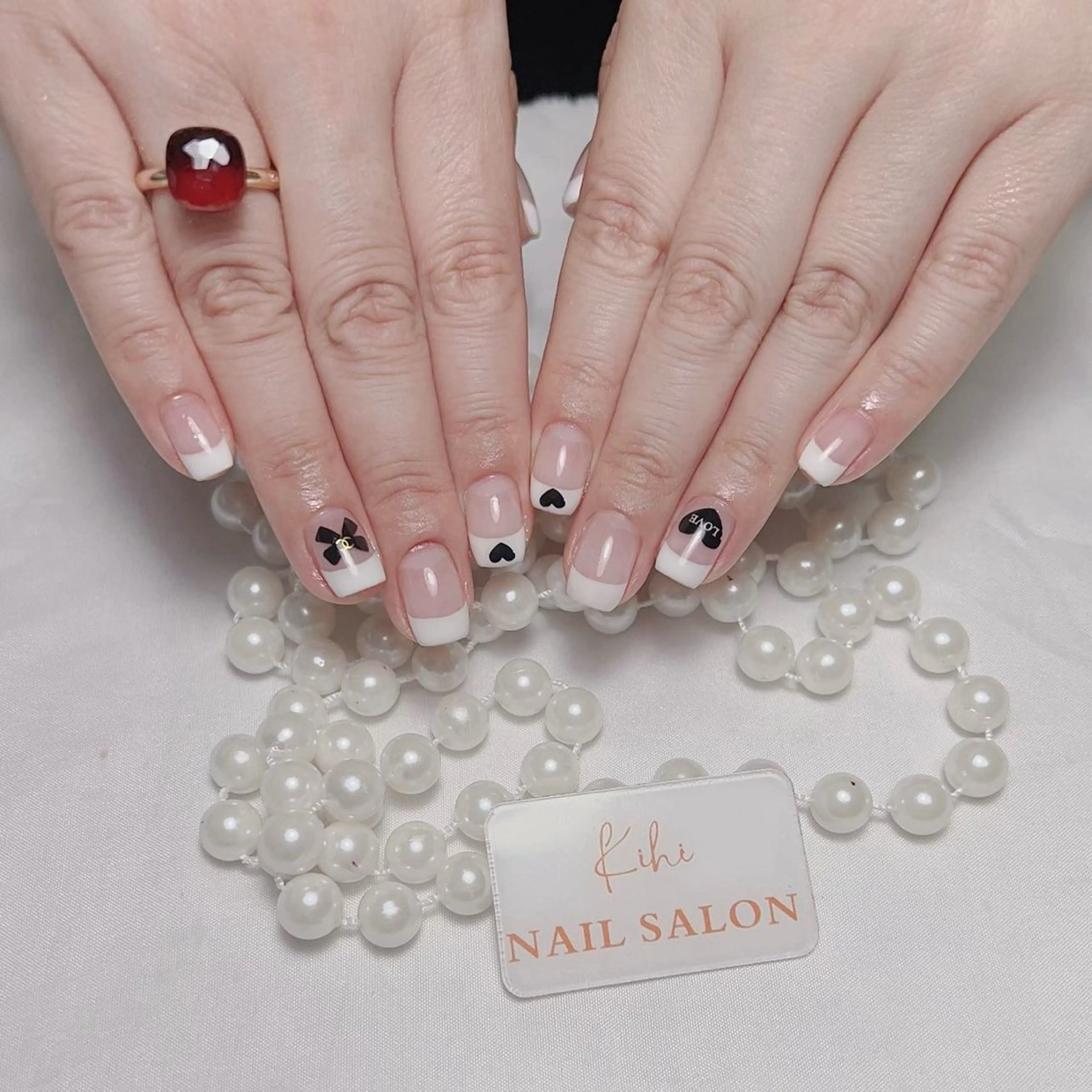 ネイル アートネイル フレンチネイル ジェルネイル グラデーション 韓国ネイル ハンドネイル 💕鈴木ユリ パラジェル/オフ無料のネイルデザイン