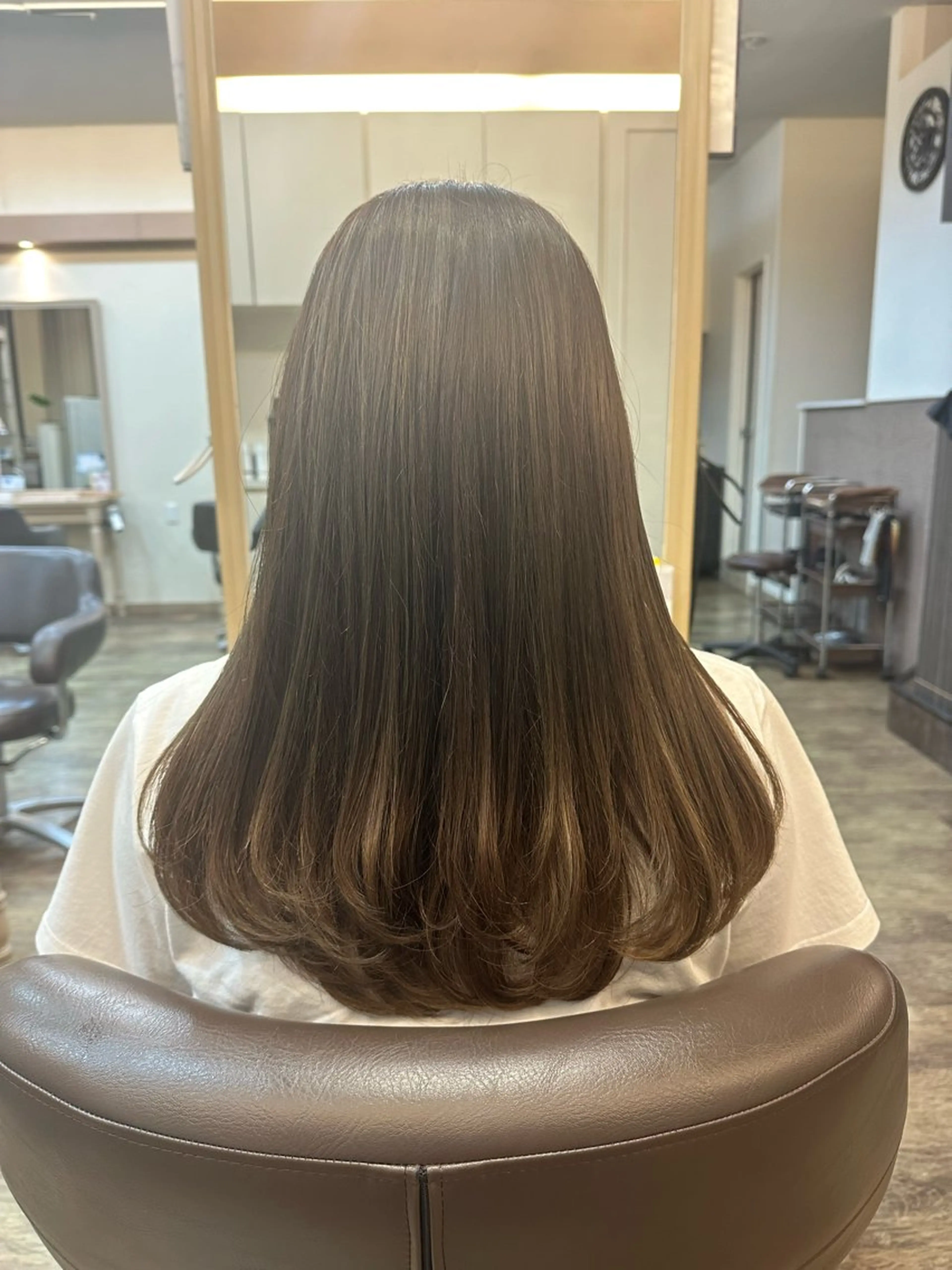 ロング Ayu Igetaのヘアスタイル