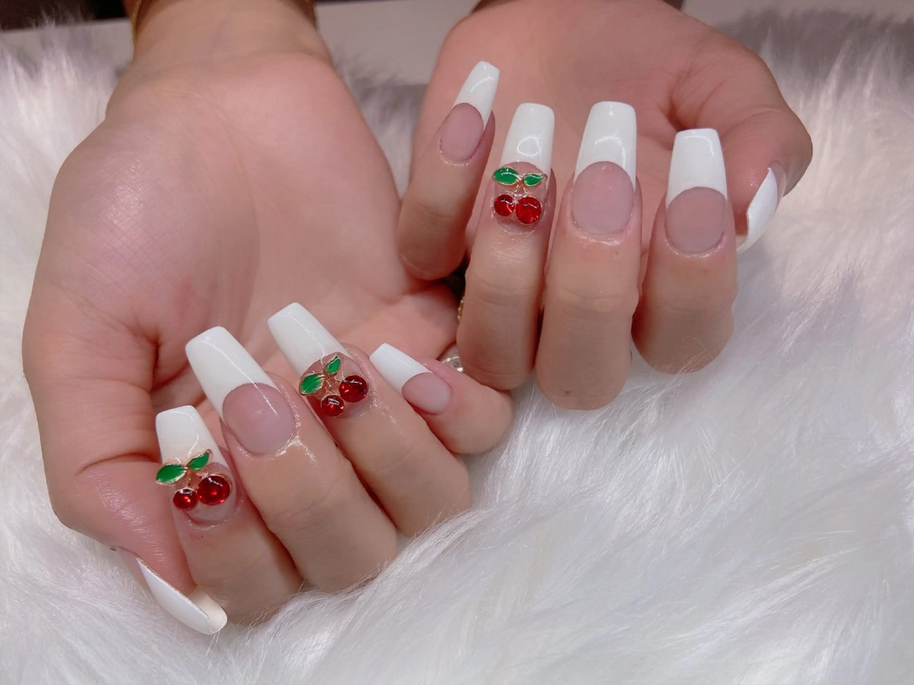 ネイル 美爪パラジェル導入店 Sunnilyのネイルデザイン