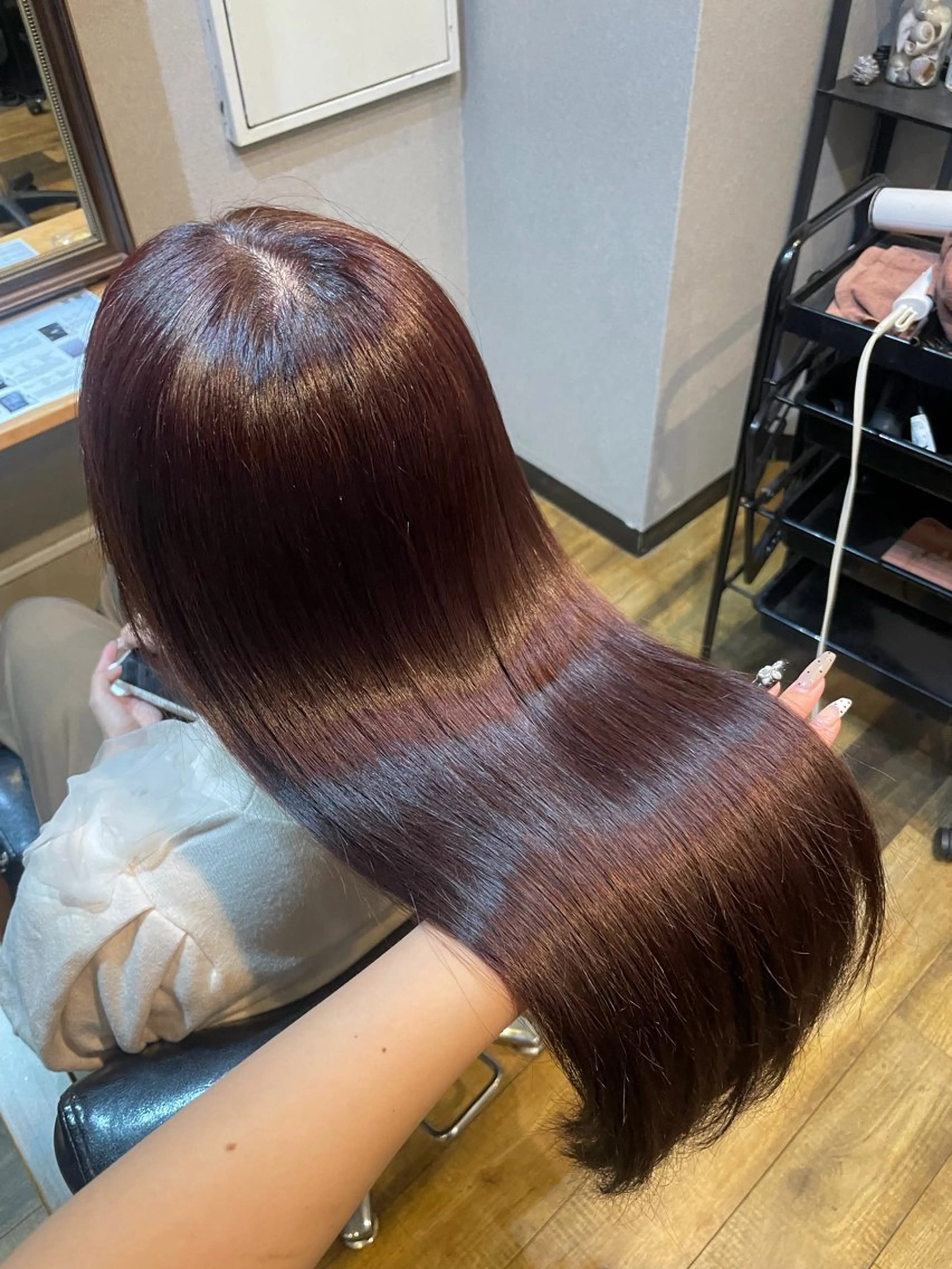 ロング カラー ブラウンカラー ピンクカラー ピンクブラウン カット ヘアカラー MIKA💫 艶髪/透明感カラーのヘアスタイル