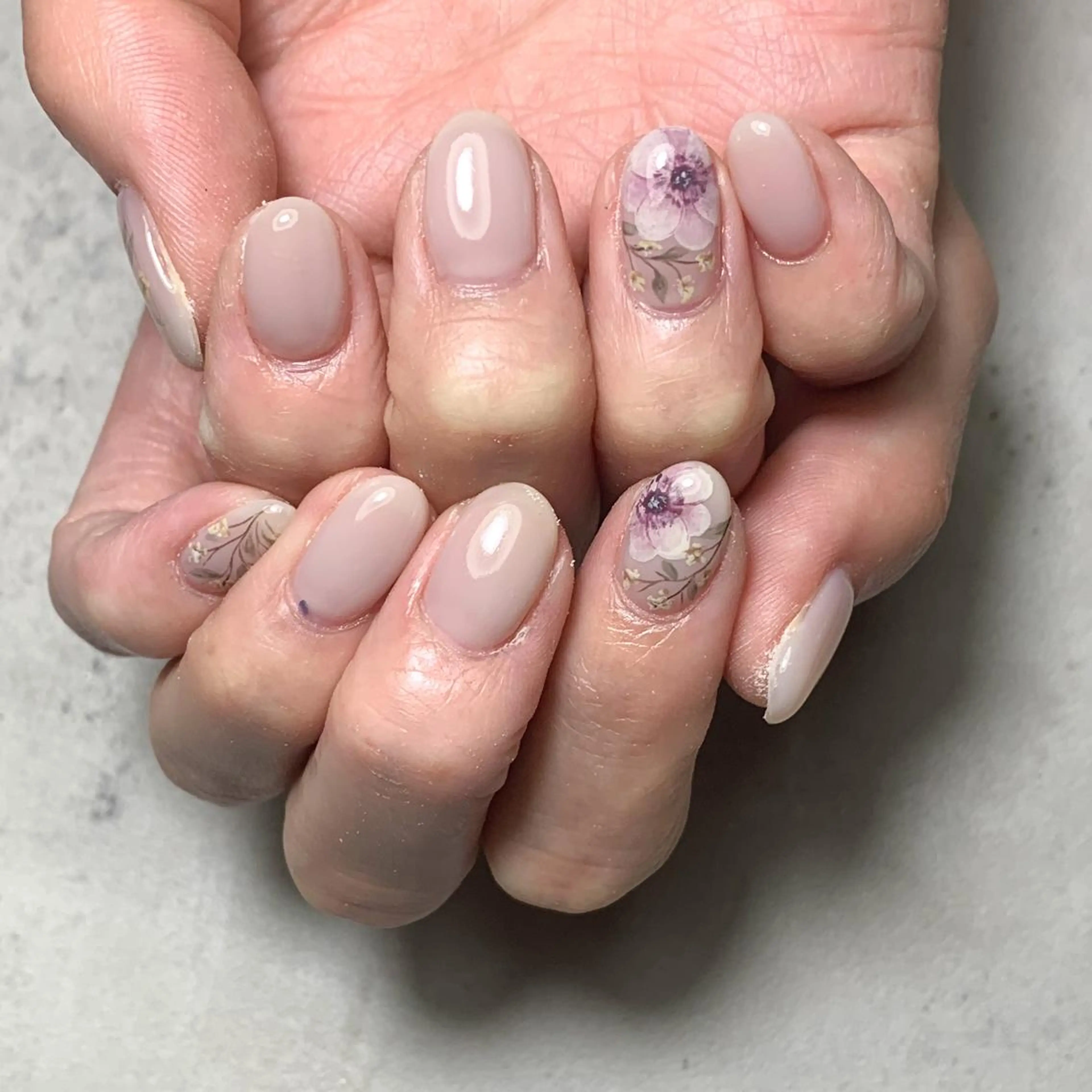 ネイル atelier　FIORITURA所属・FIORITURA aiのネイルデザイン