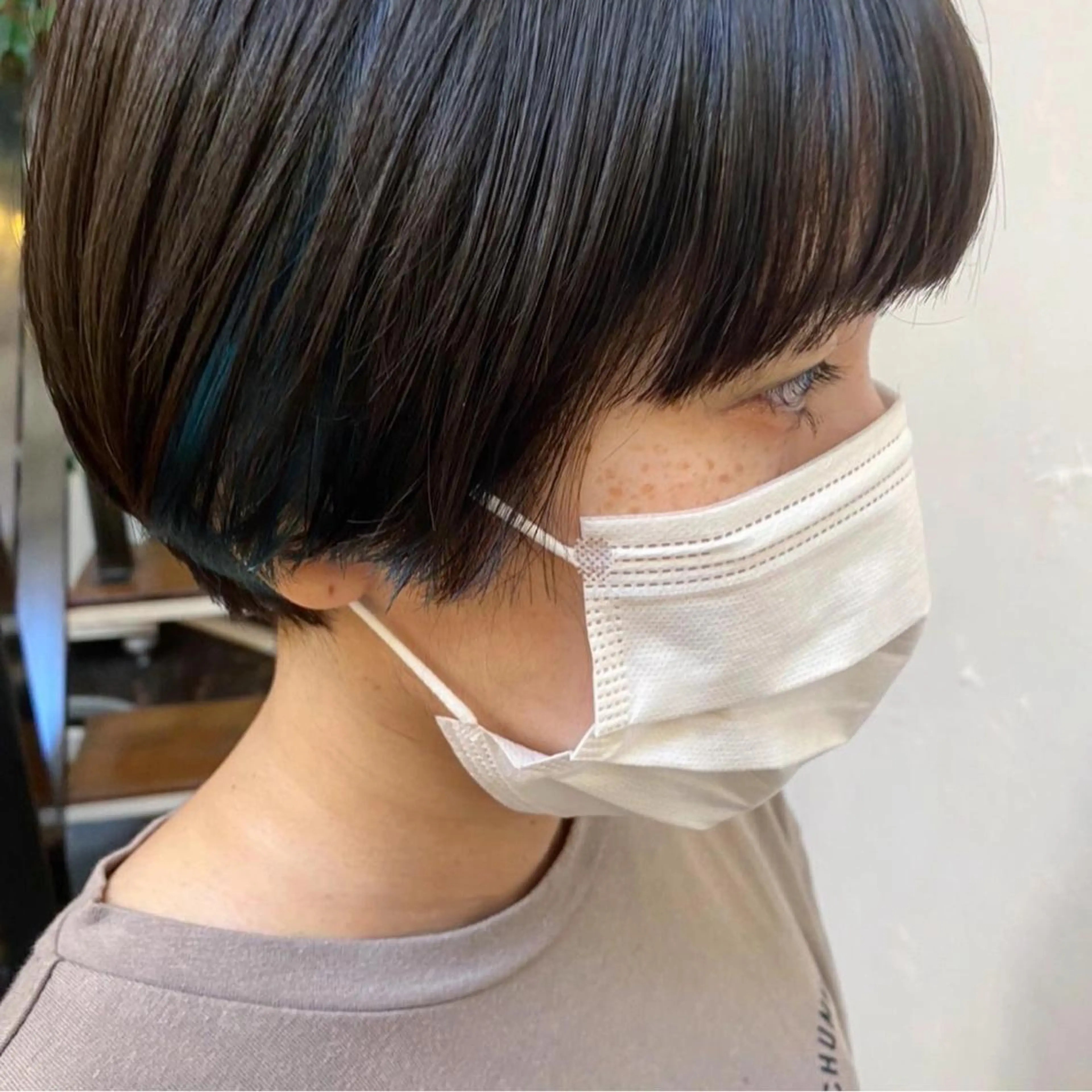 ショート カラー インナーカラー luve heart's And Be  minamisemba所属・脇坂 佳世の眉毛・アイブロウイメージ