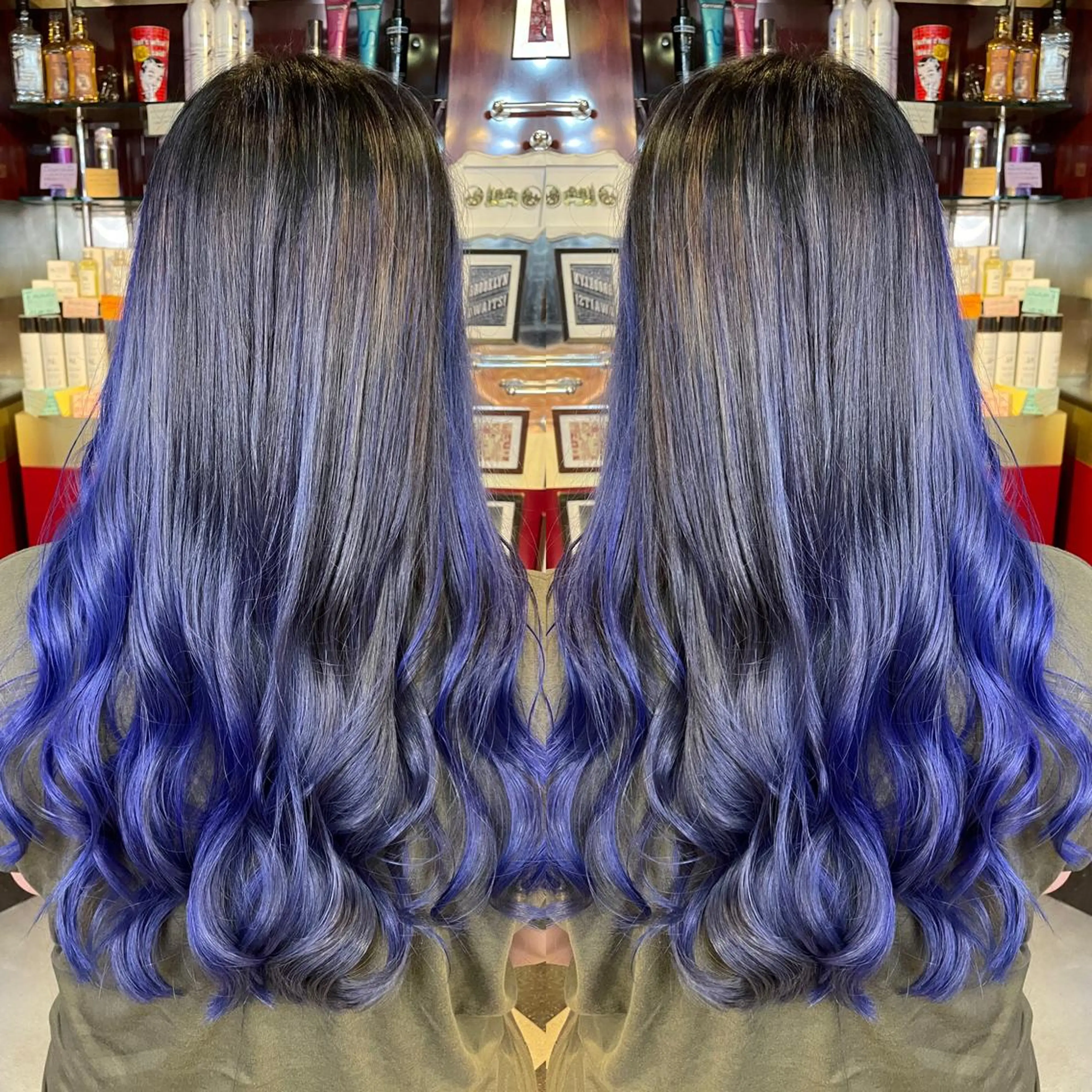 ロング カラー ブルーカラー グラデーションカラー 👑派手髪/カット 👑ANRYのヘアスタイル