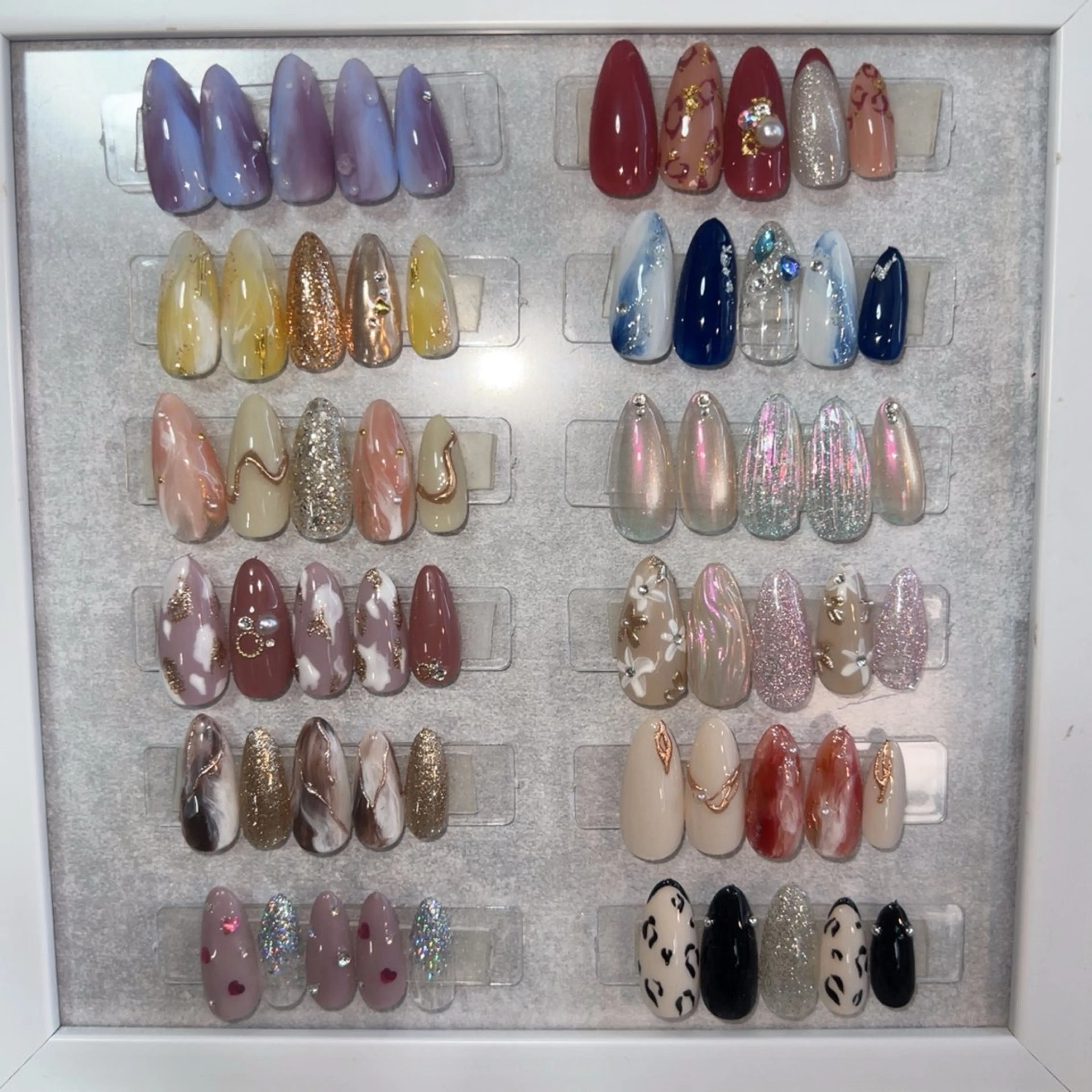 ネイル アートネイル 氷ネイル・うるうるネイル マグネットネイル ミラーネイル ニュアンスネイル ハンドネイル F.T.S nailのネイルデザイン