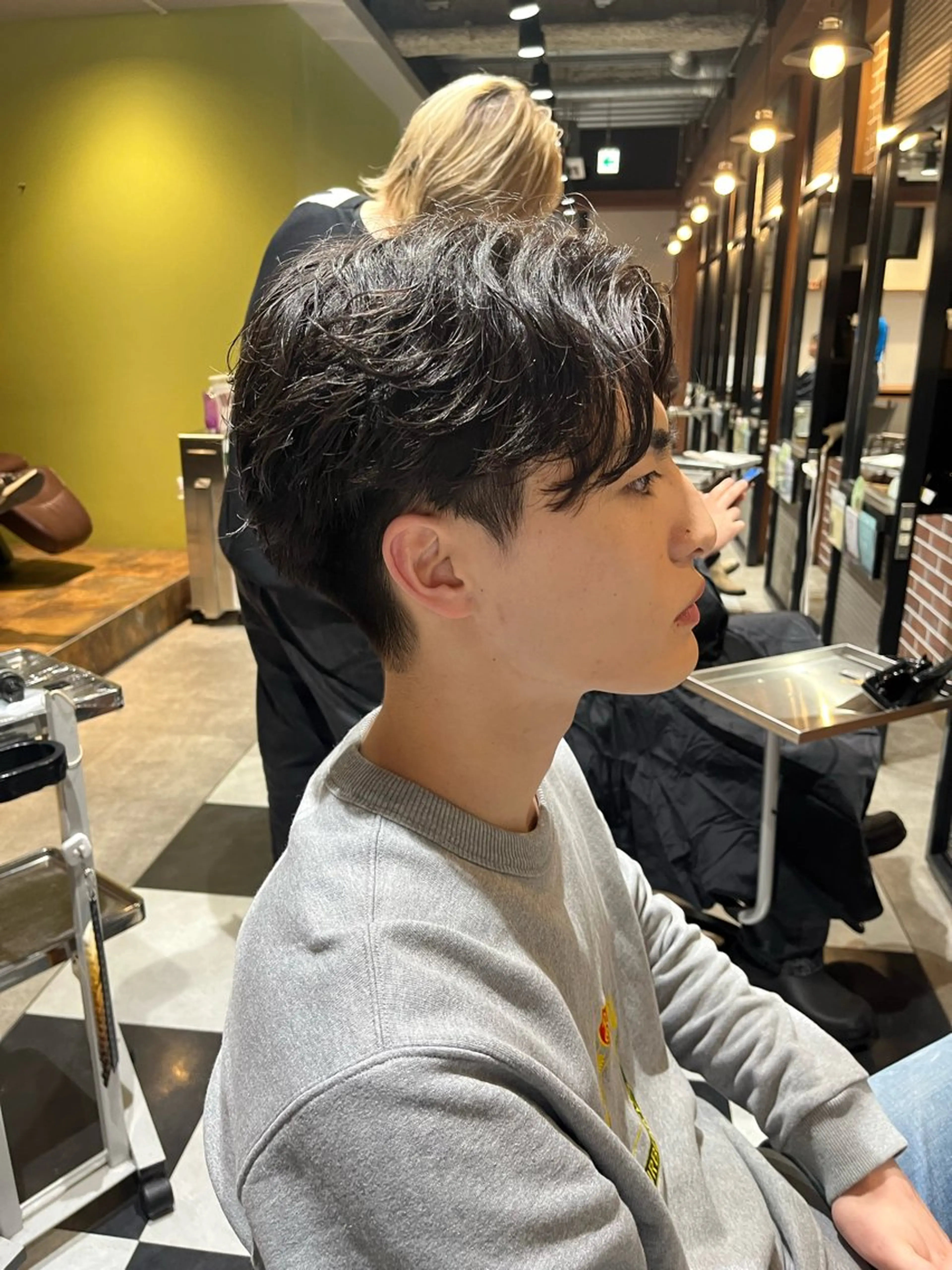 ミディアム パーマ メンズ ミディアムパーマ メンズパーマ ニュアンスパーマ カット パーマ 🎧メンズパーマ特化 /RUI🎧のヘアスタイル