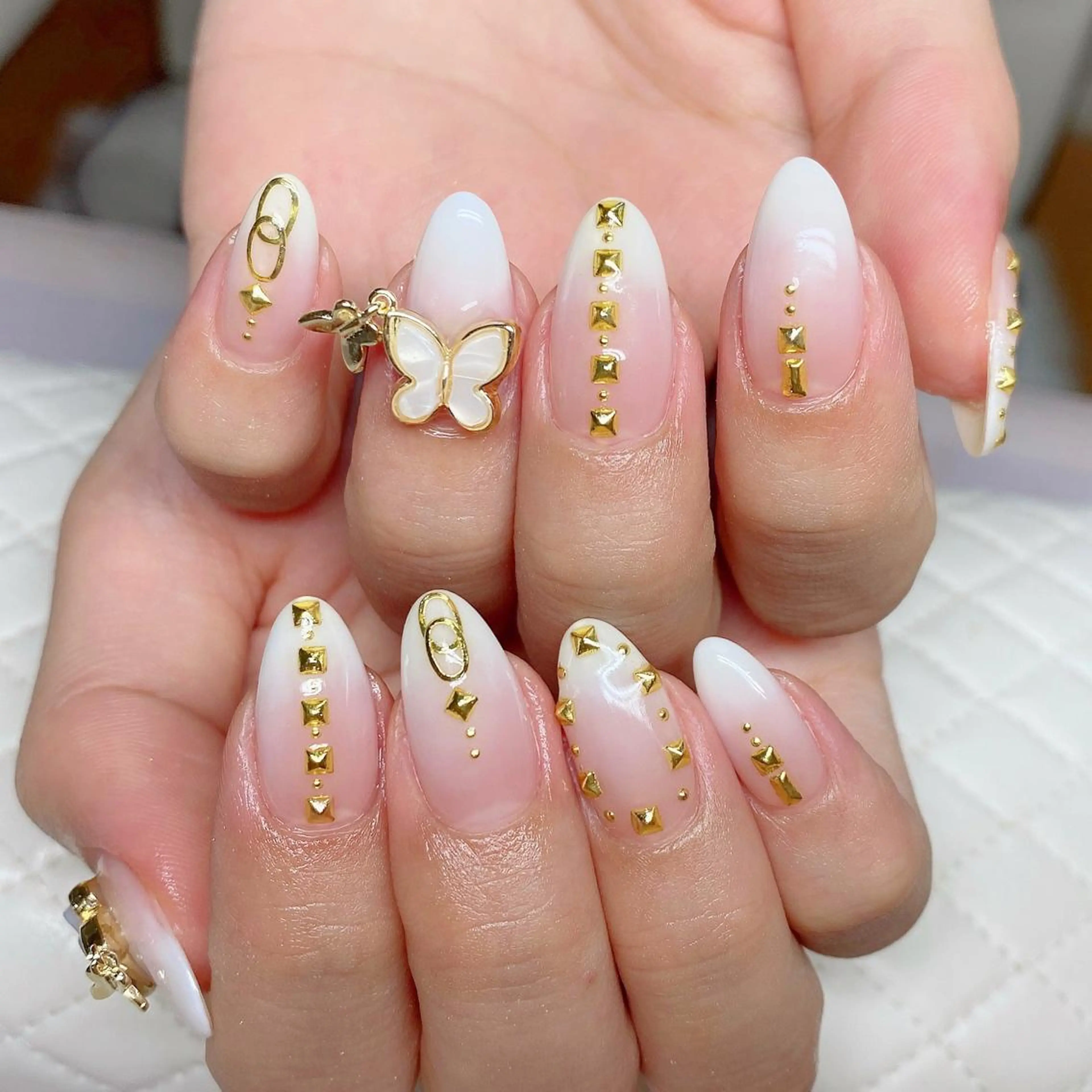 ネイル ナユキNA.YUKI 池袋店のネイルデザイン